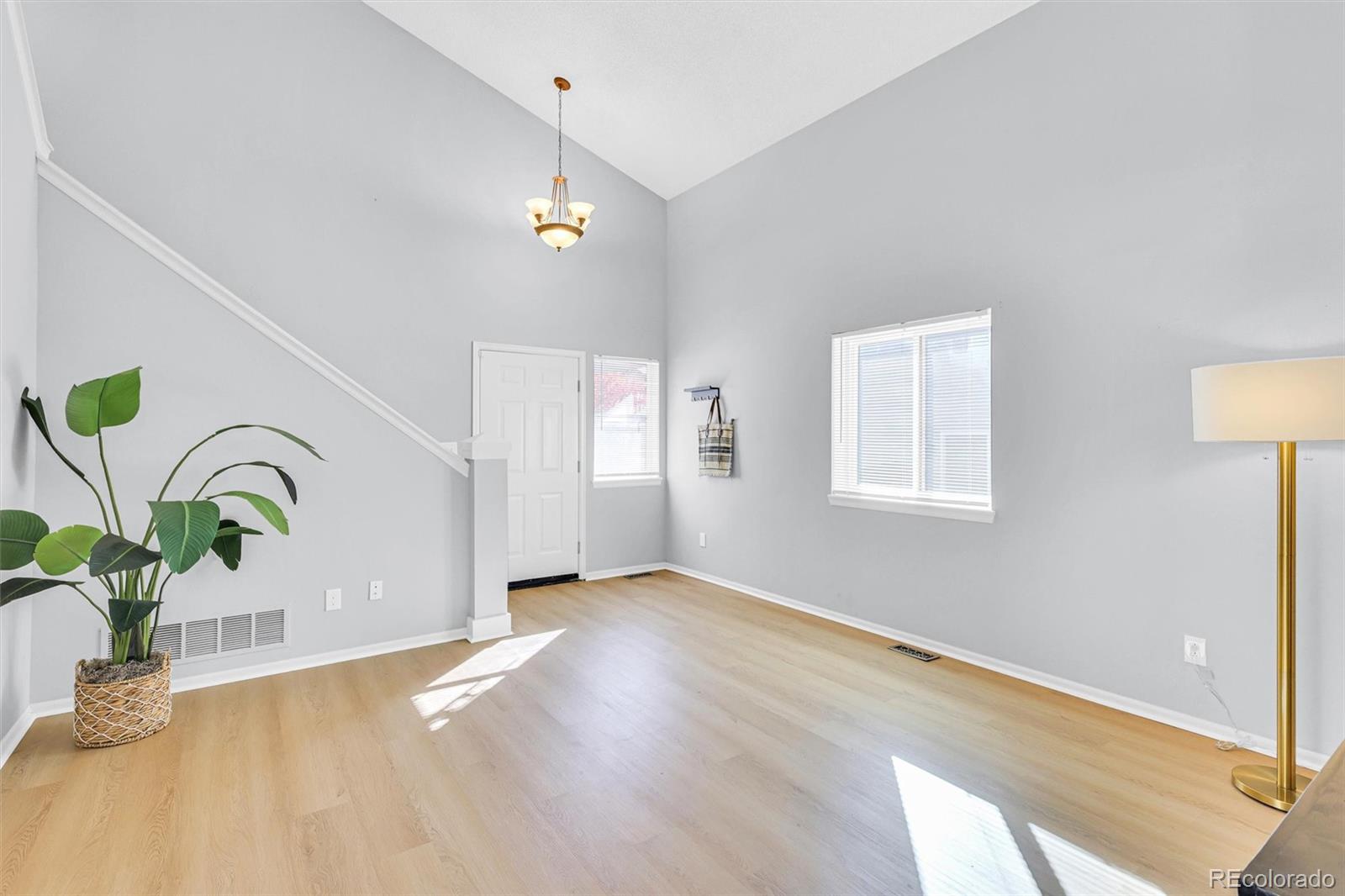MLS Image #5 for 11209  vilas street,parker, Colorado