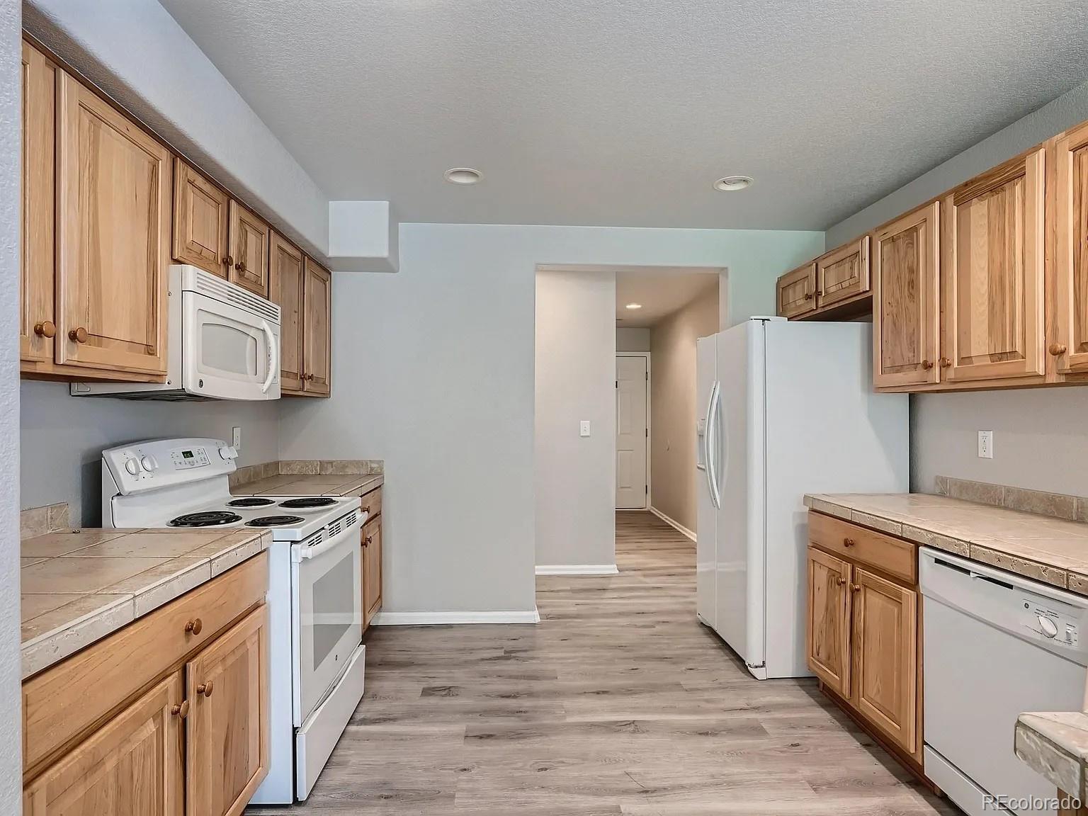MLS Image #15 for 12837  mayfair way,englewood, Colorado