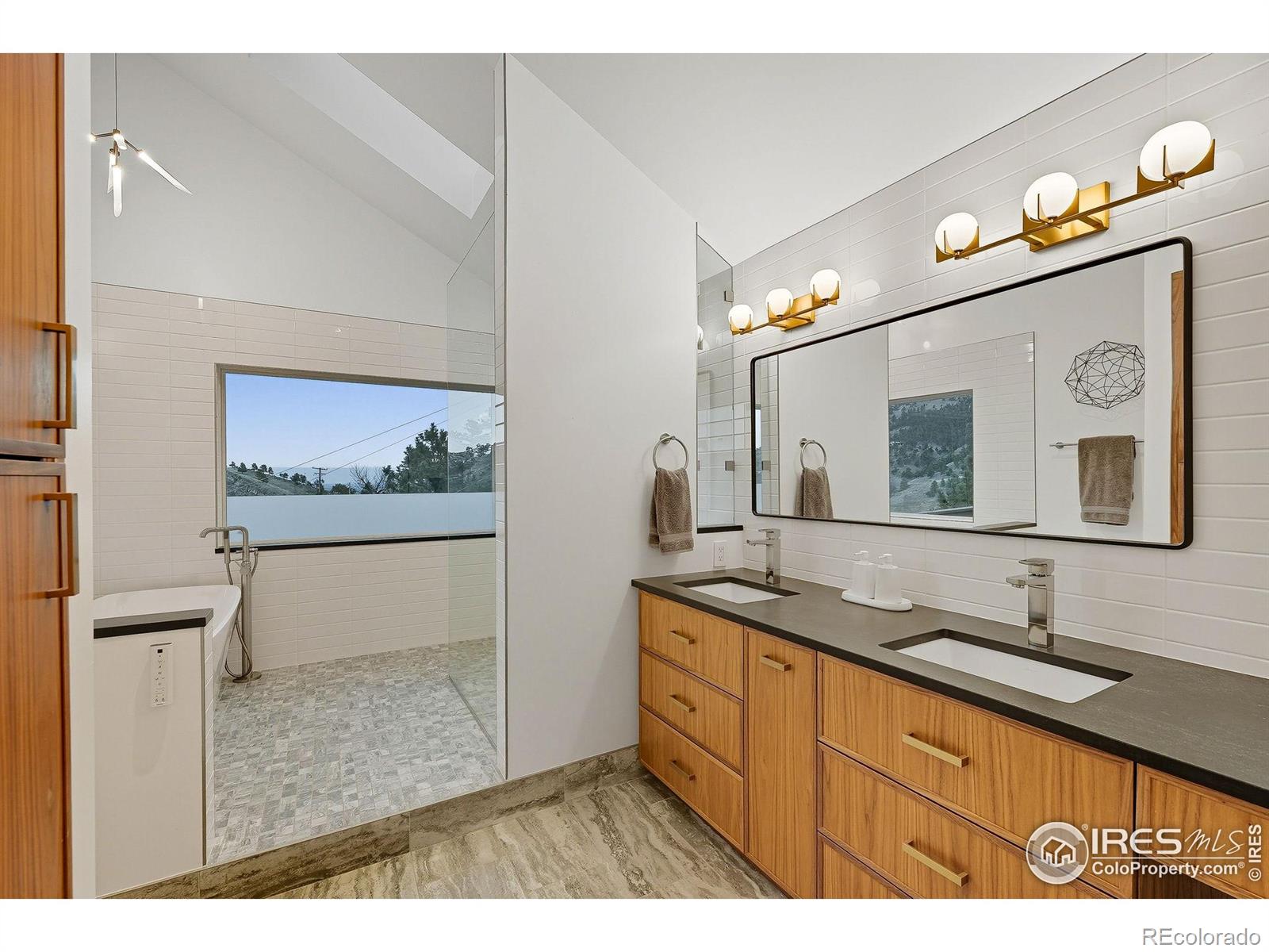 MLS Image #3 for 71  ridge drive,boulder, Colorado