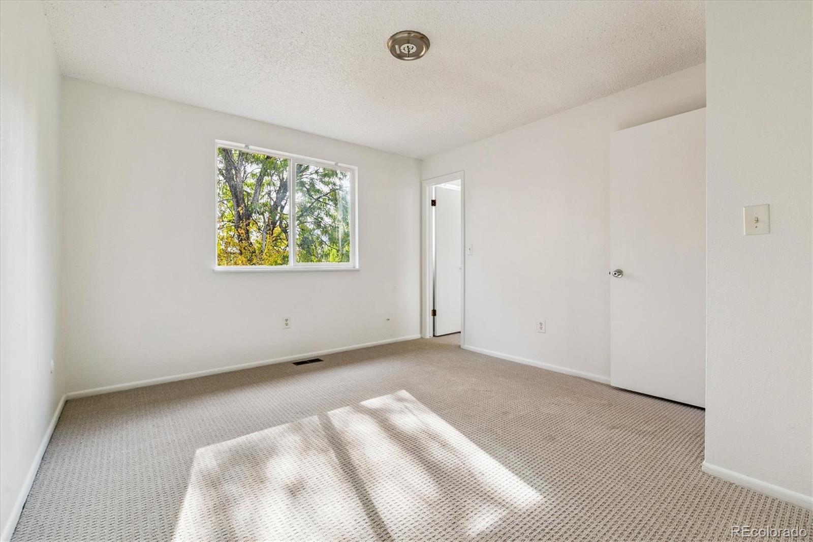MLS Image #11 for 16032 e floyd avenue,aurora, Colorado