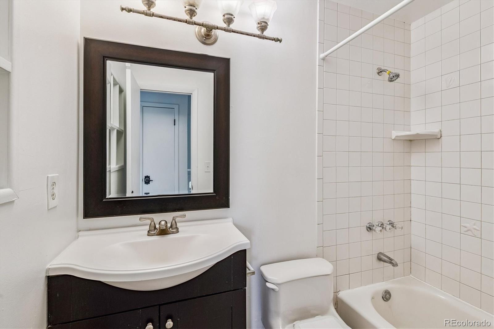 MLS Image #8 for 16032 e floyd avenue,aurora, Colorado
