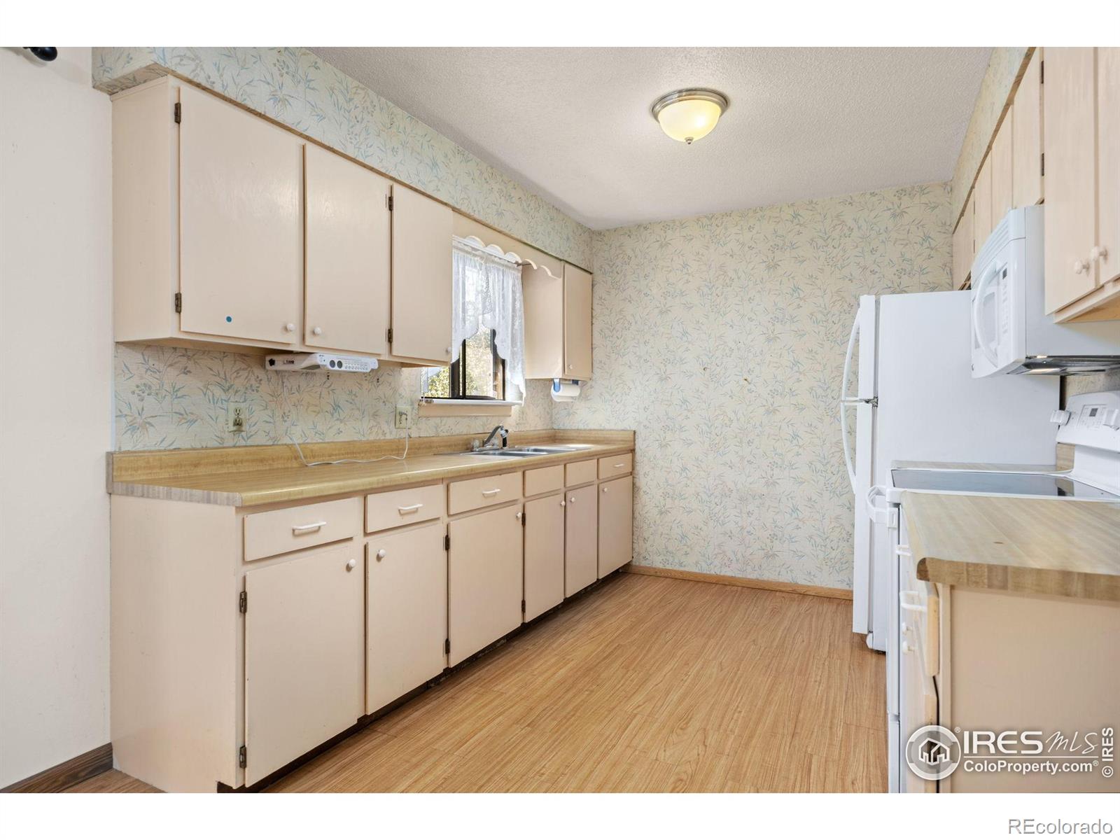 MLS Image #8 for 1006  shortline drive,fort lupton, Colorado