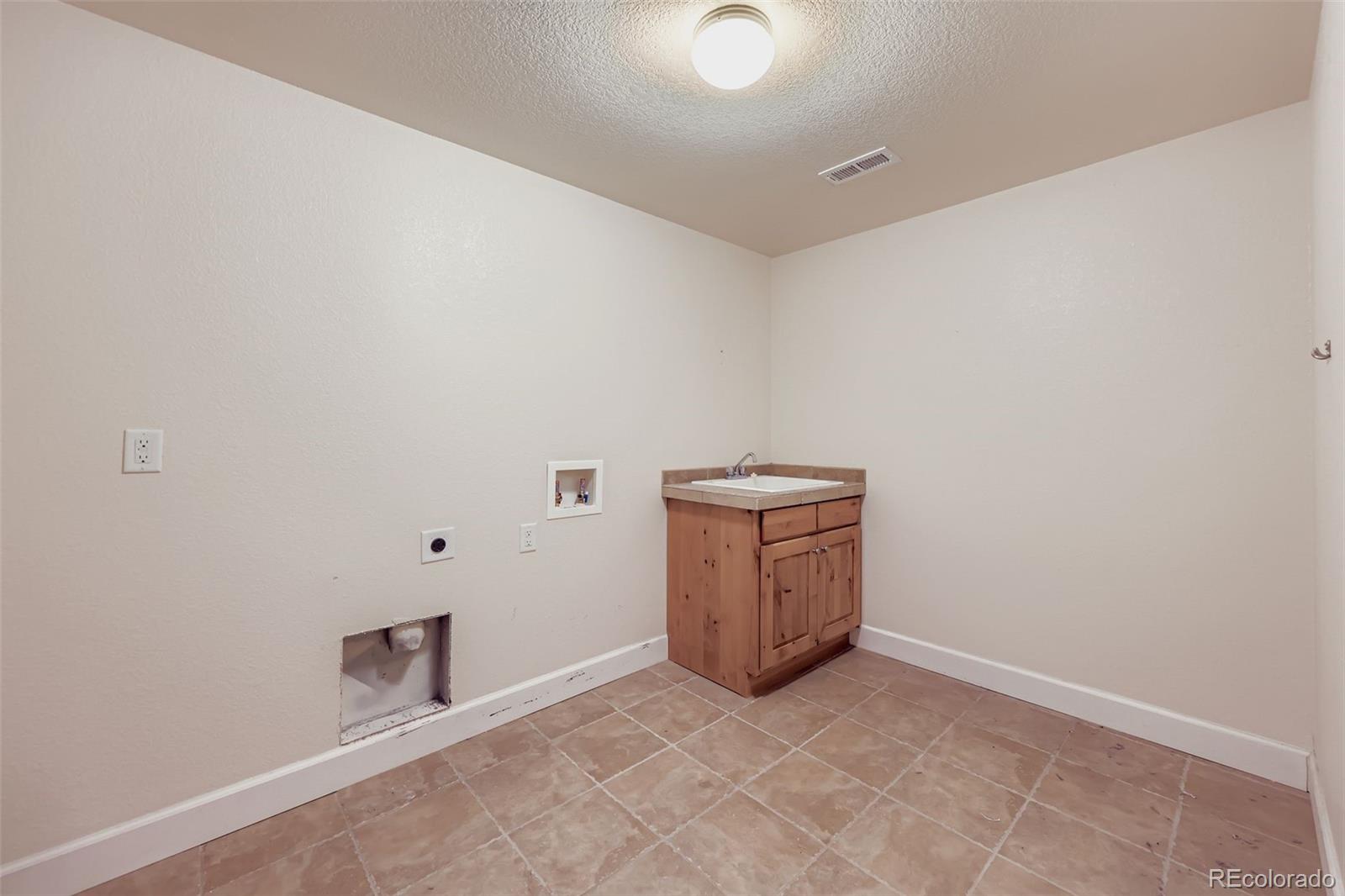 MLS Image #41 for 15501 e 112th avenue 22a,commerce city, Colorado