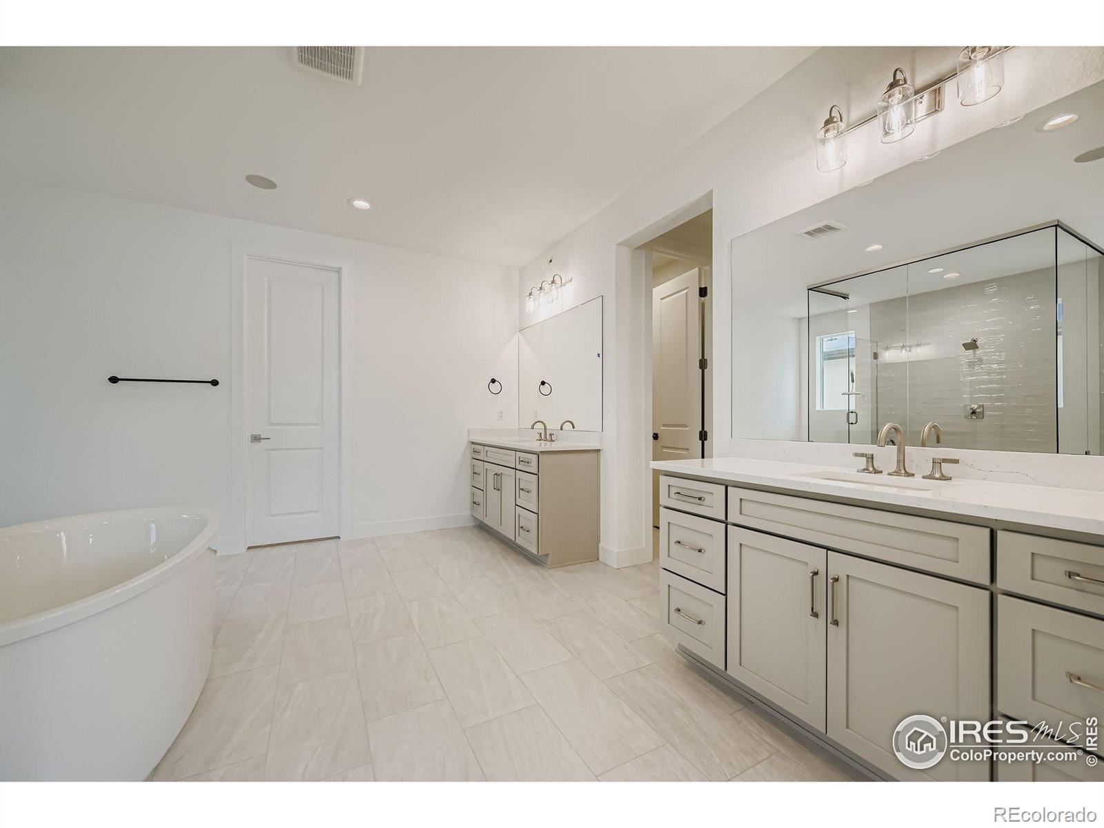 MLS Image #5 for 3157  westcliff drive,loveland, Colorado