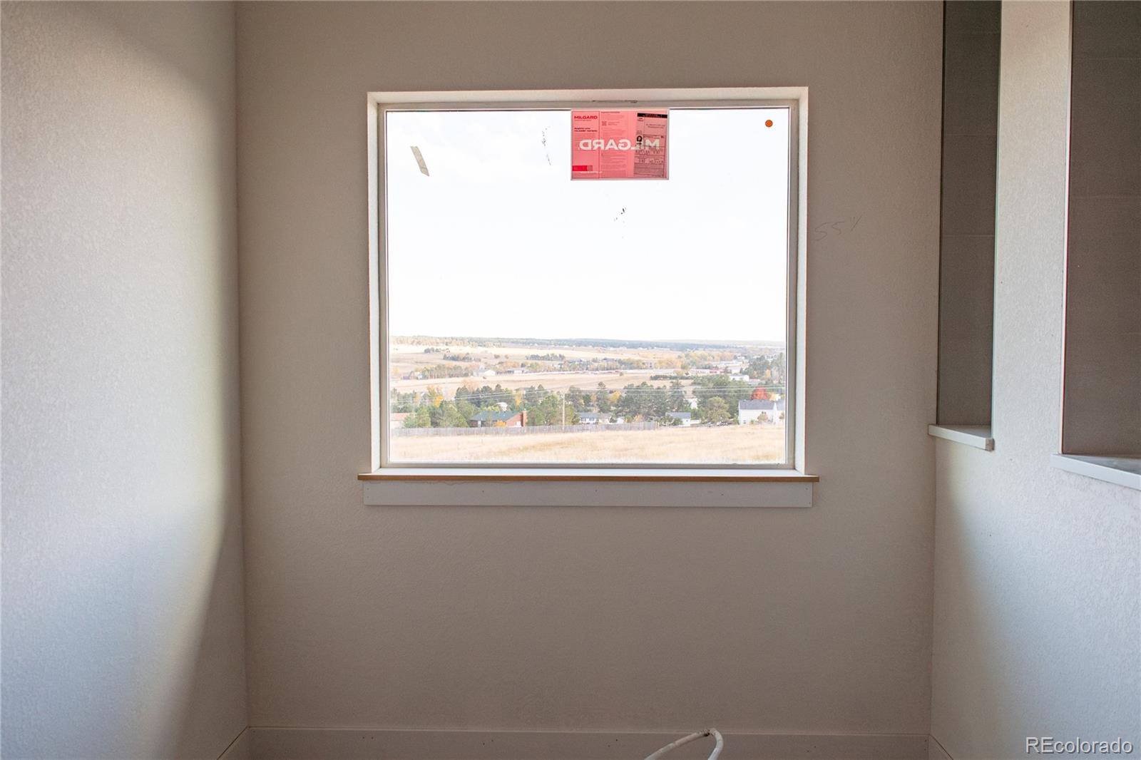 MLS Image #17 for 37054  still rock point,elizabeth, Colorado