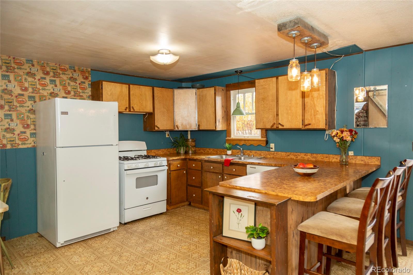 MLS Image #1 for 102 e 4th avenue,creede, Colorado