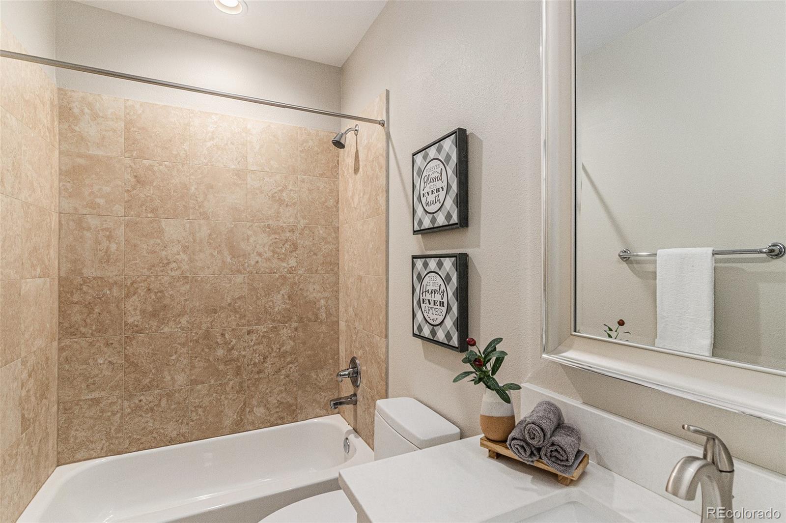 MLS Image #13 for 2580  17th street 202,denver, Colorado