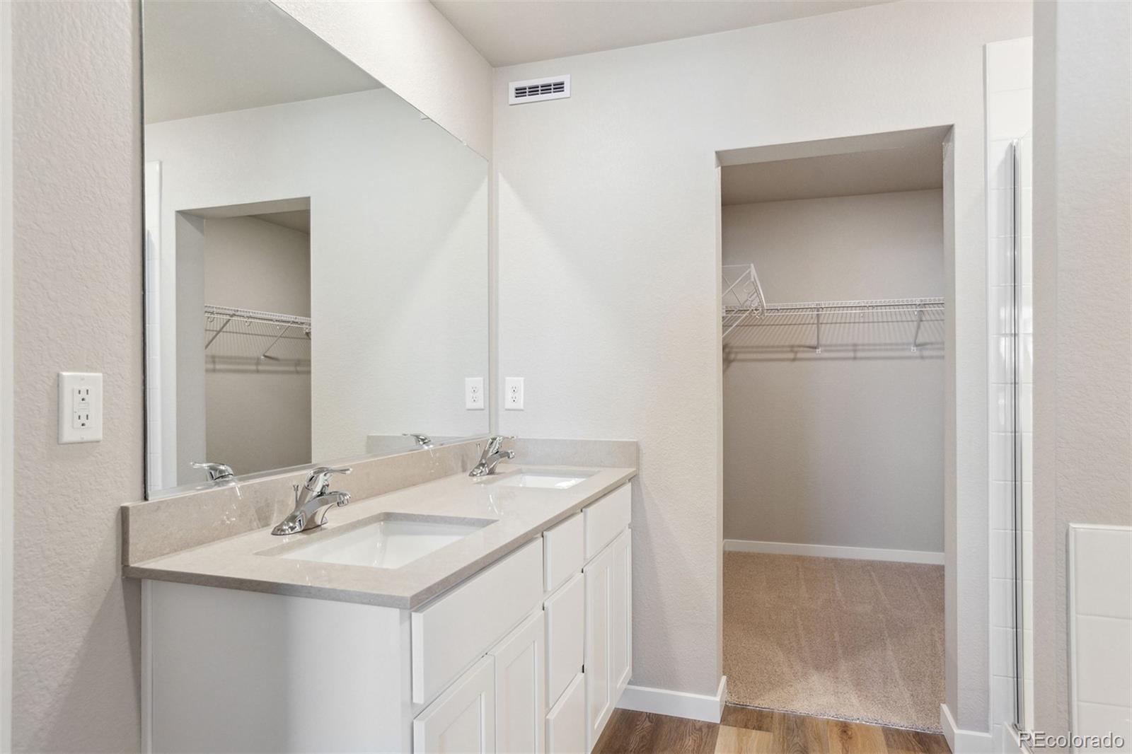 MLS Image #15 for 48205  shetland drive,bennett, Colorado