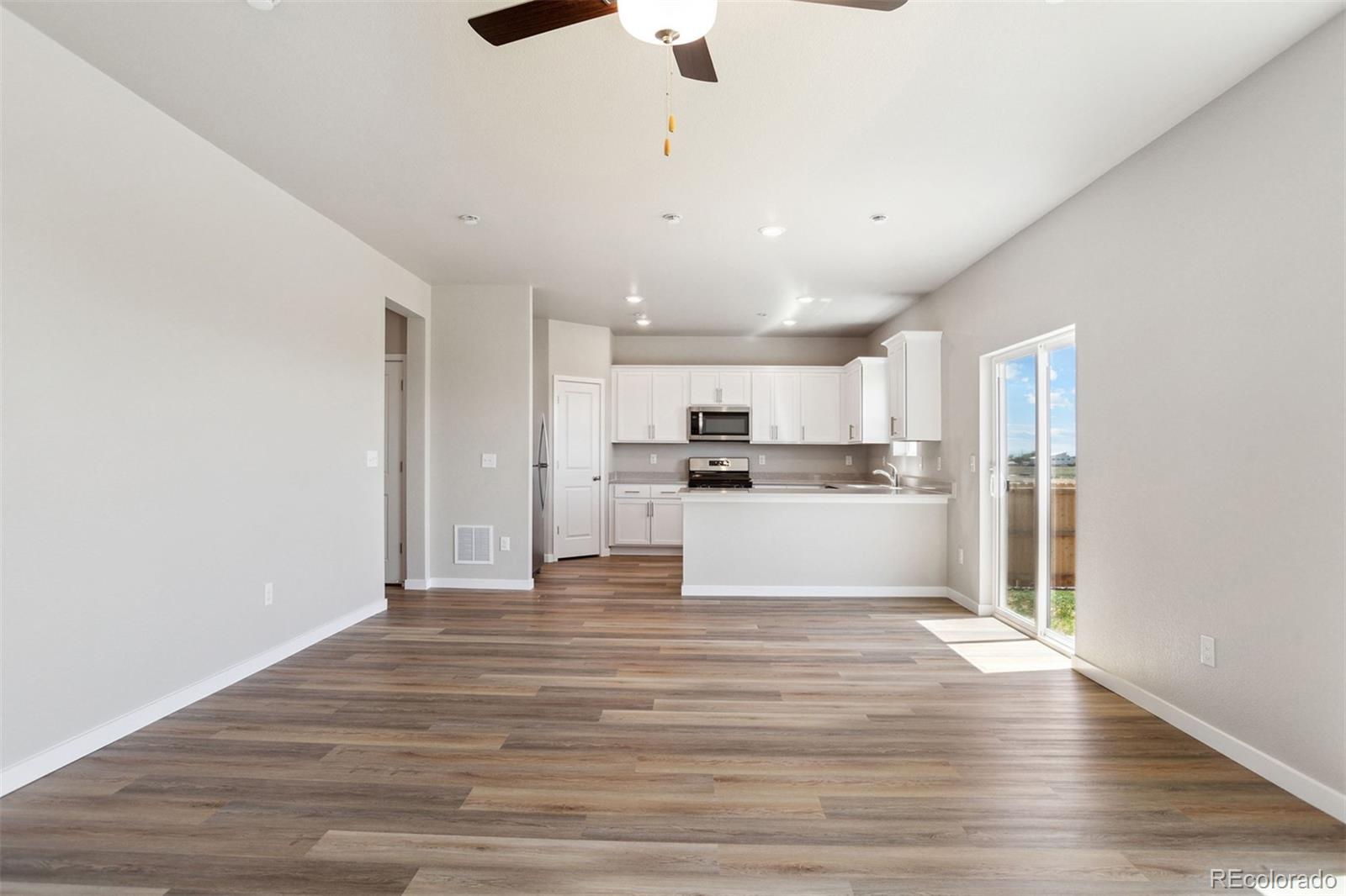 MLS Image #5 for 48205  shetland drive,bennett, Colorado
