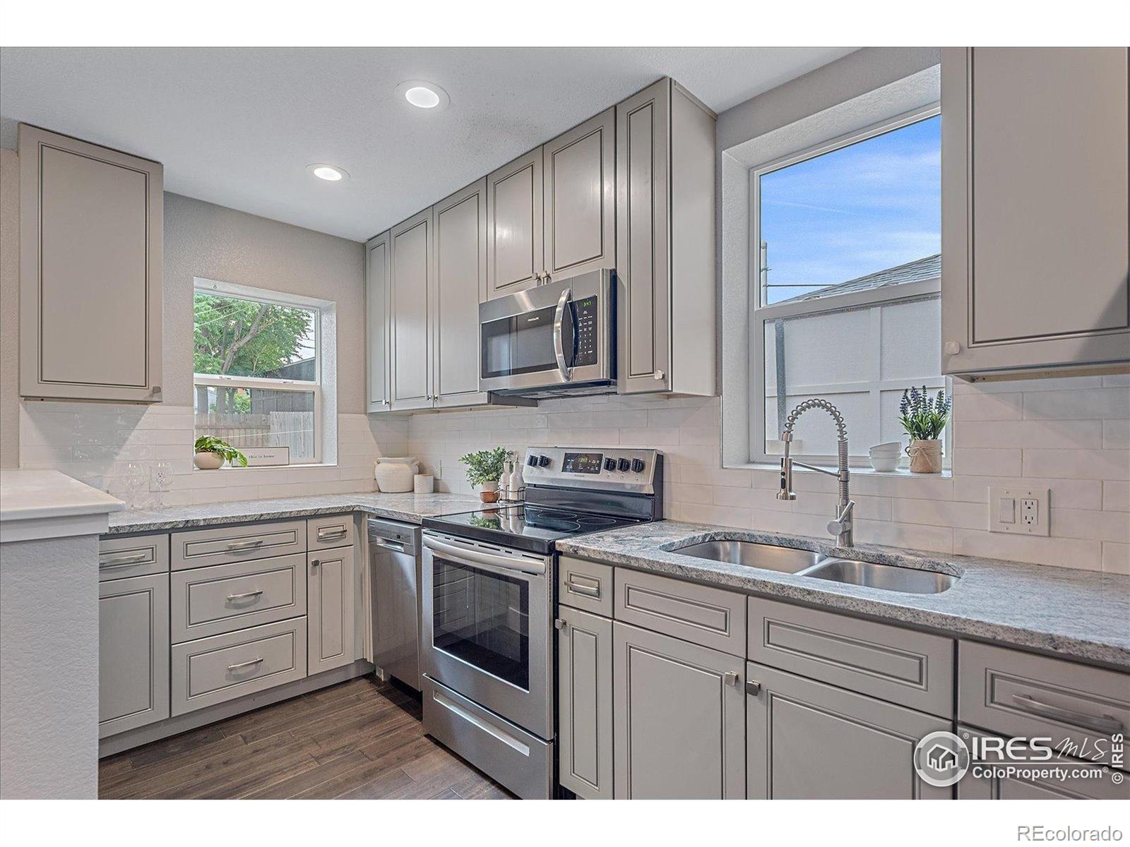 MLS Image #14 for 3516 n saint paul street,denver, Colorado