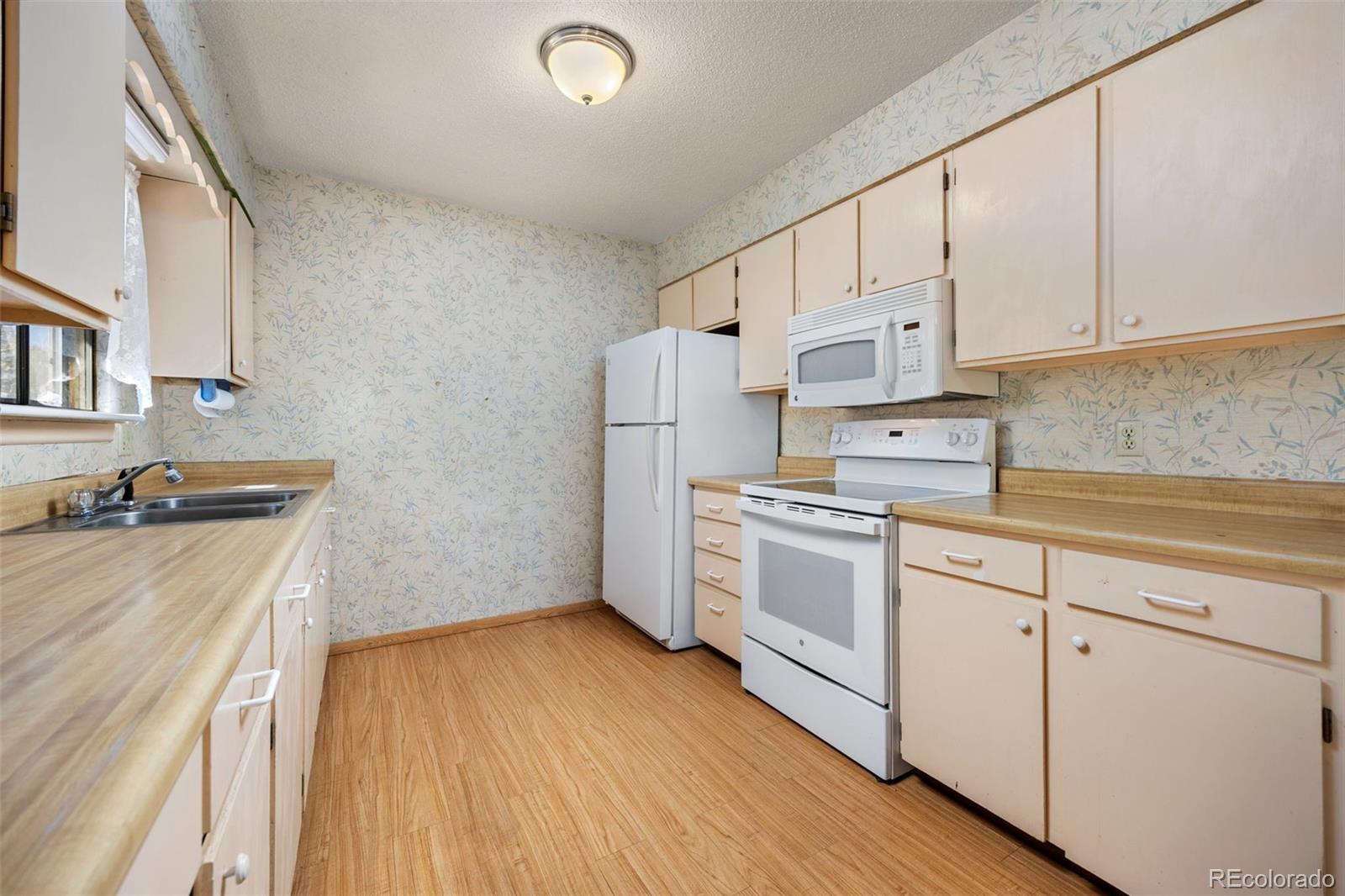 MLS Image #10 for 1006  shortline drive,fort lupton, Colorado