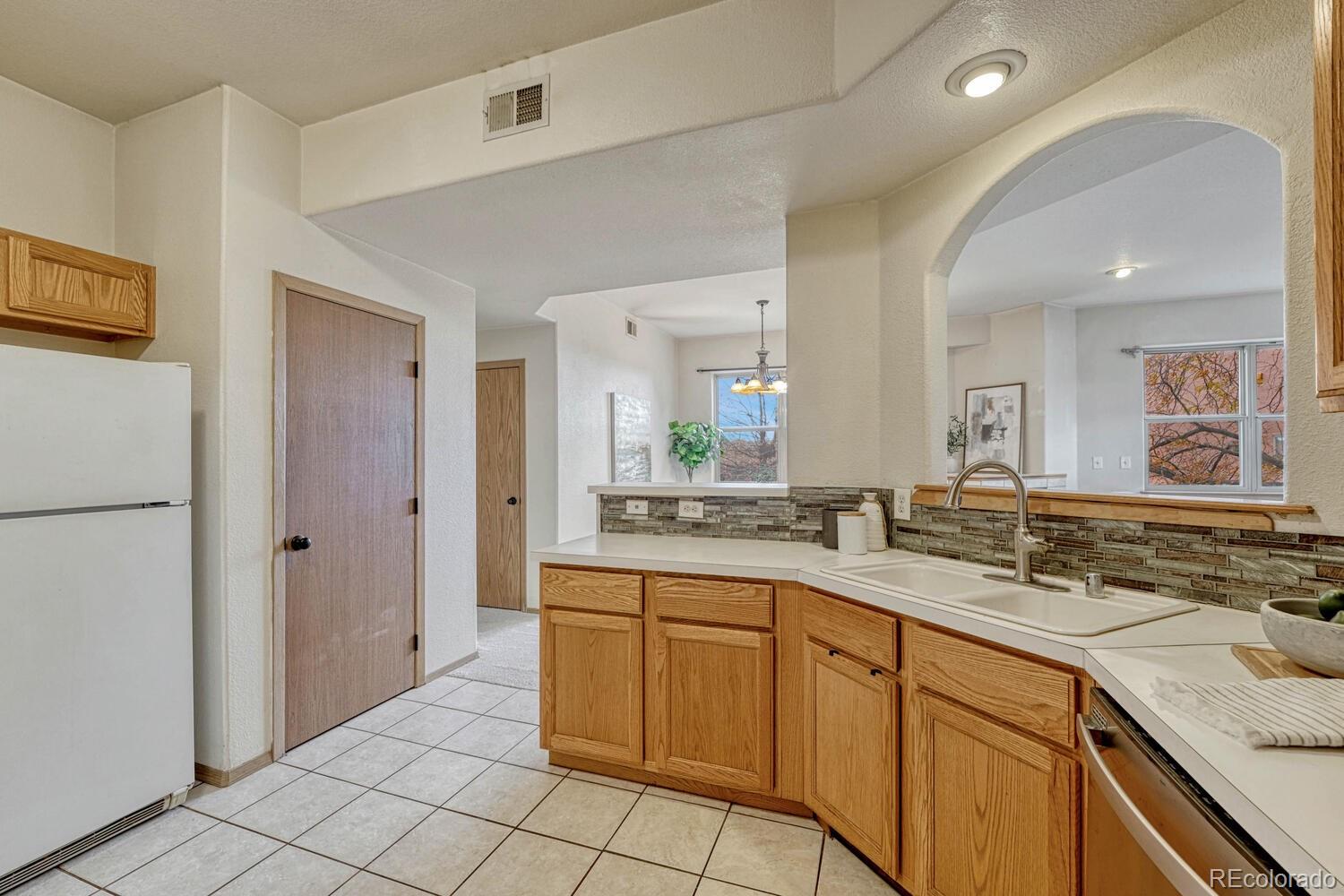 MLS Image #11 for 8920  fox drive 22,thornton, Colorado