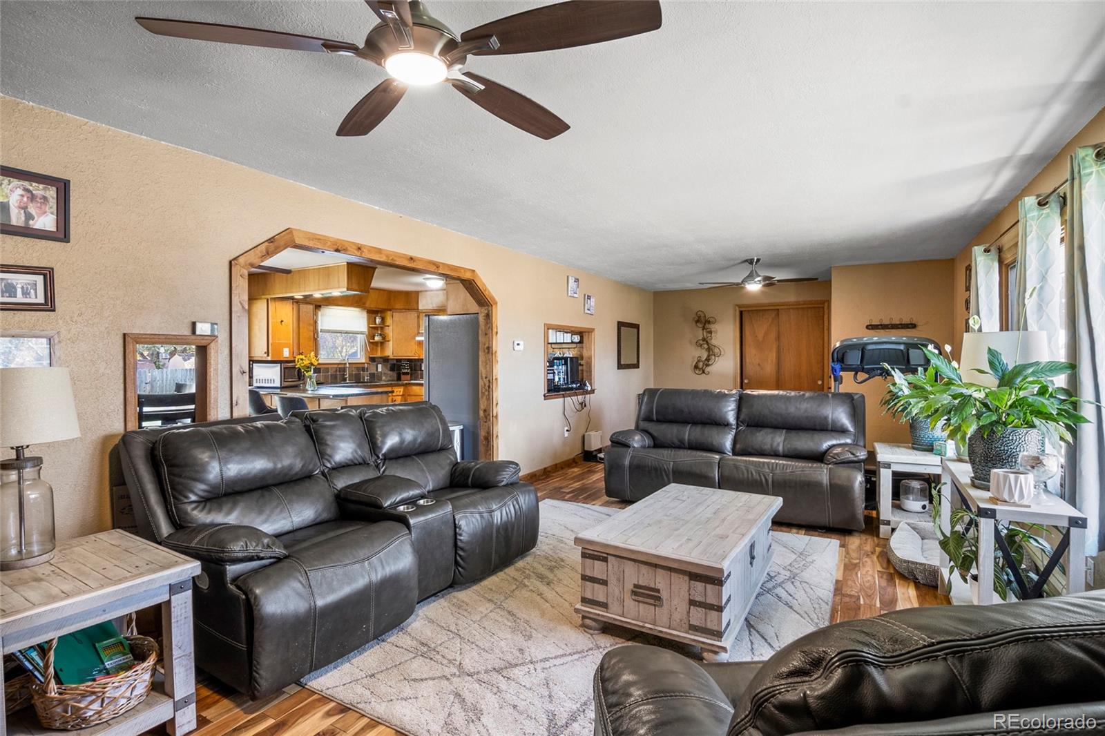 MLS Image #10 for 950  15th street,burlington, Colorado