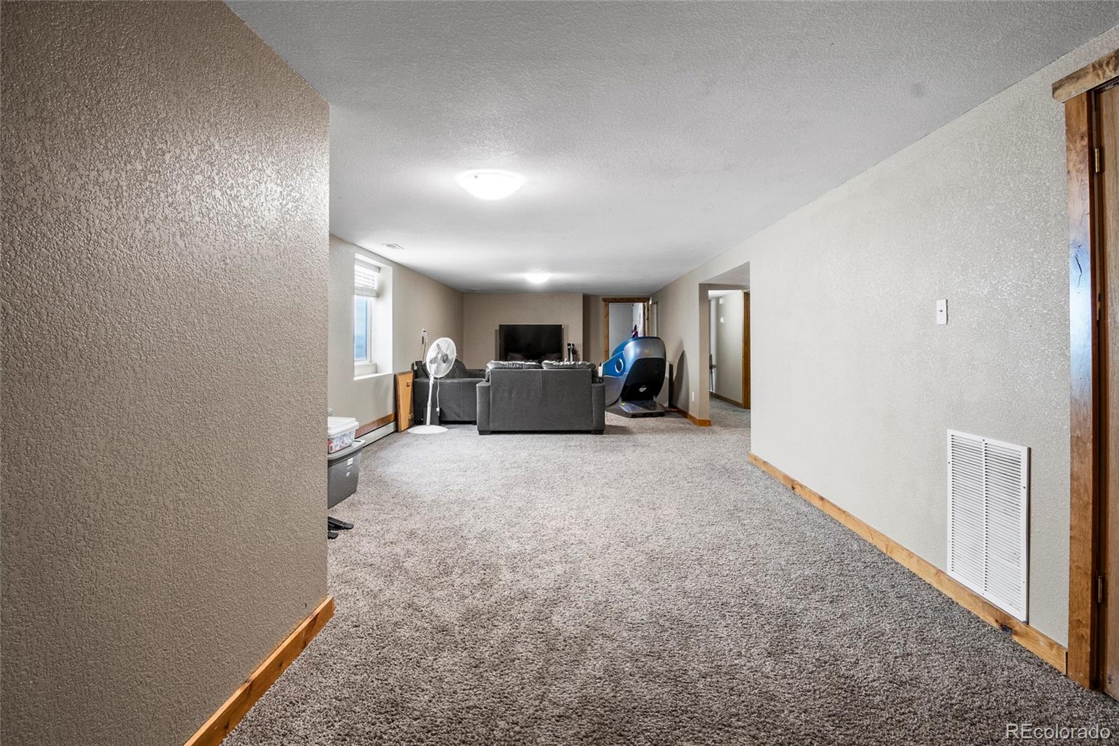MLS Image #22 for 950  15th street,burlington, Colorado
