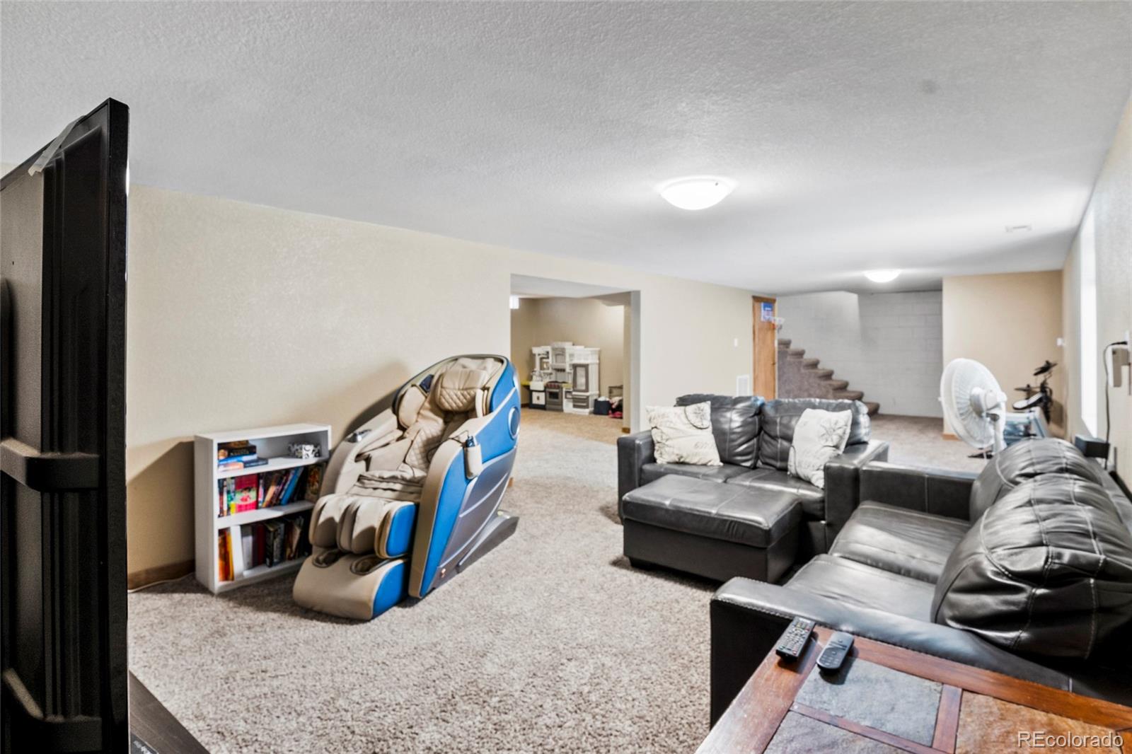 MLS Image #24 for 950  15th street,burlington, Colorado