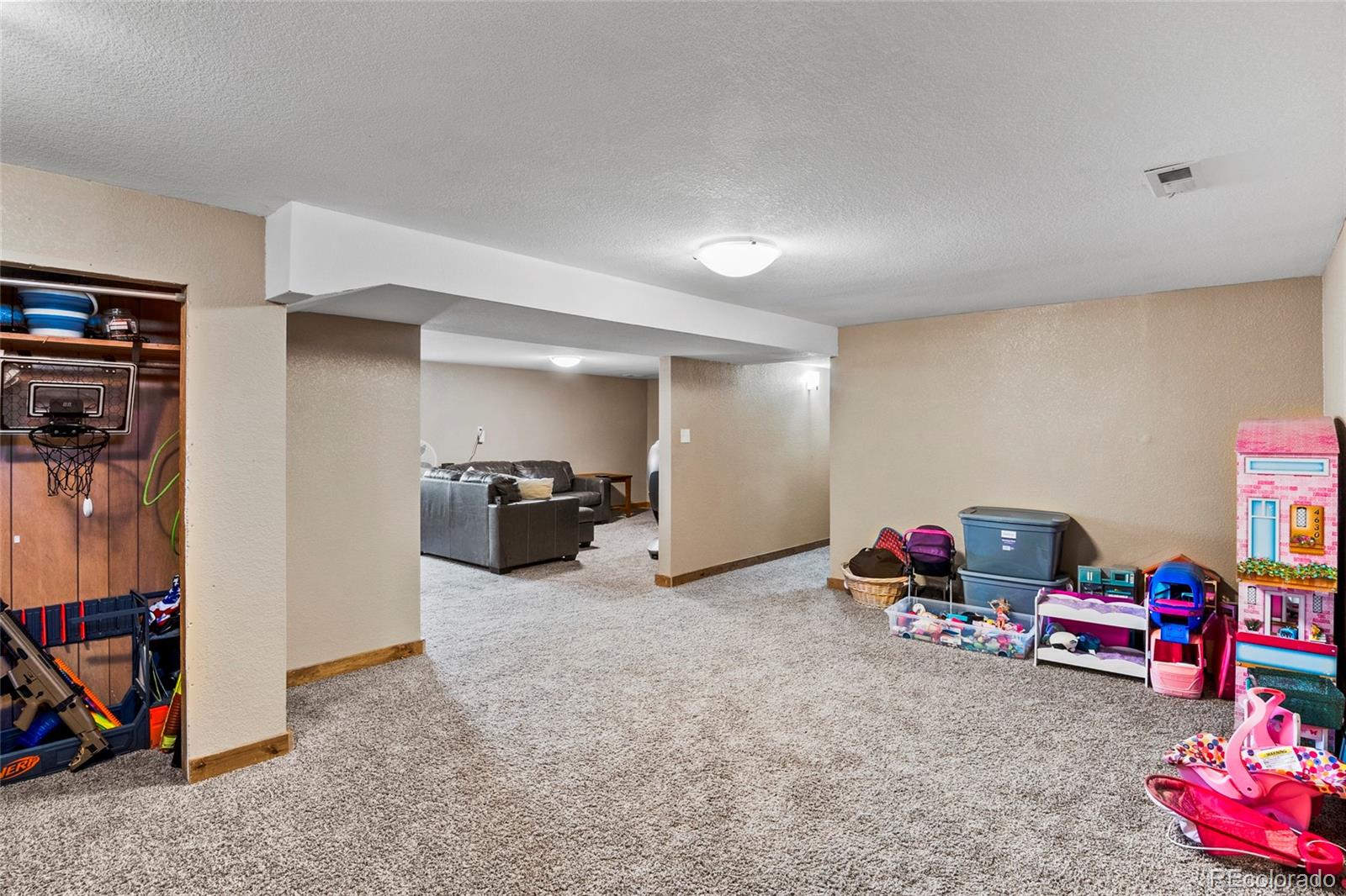 MLS Image #25 for 950  15th street,burlington, Colorado