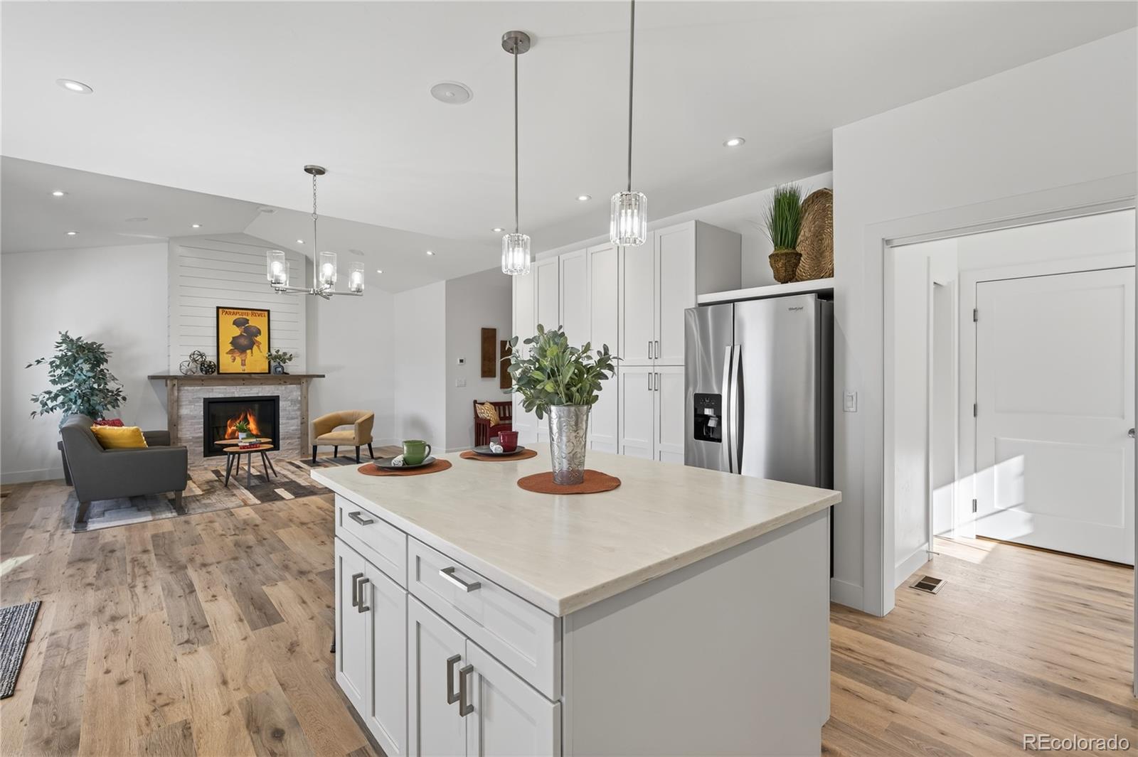 MLS Image #15 for 13  belgian court,silt, Colorado