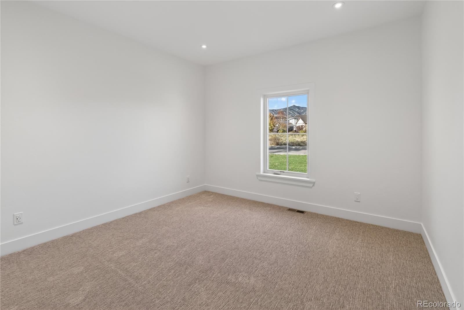 MLS Image #29 for 13  belgian court,silt, Colorado