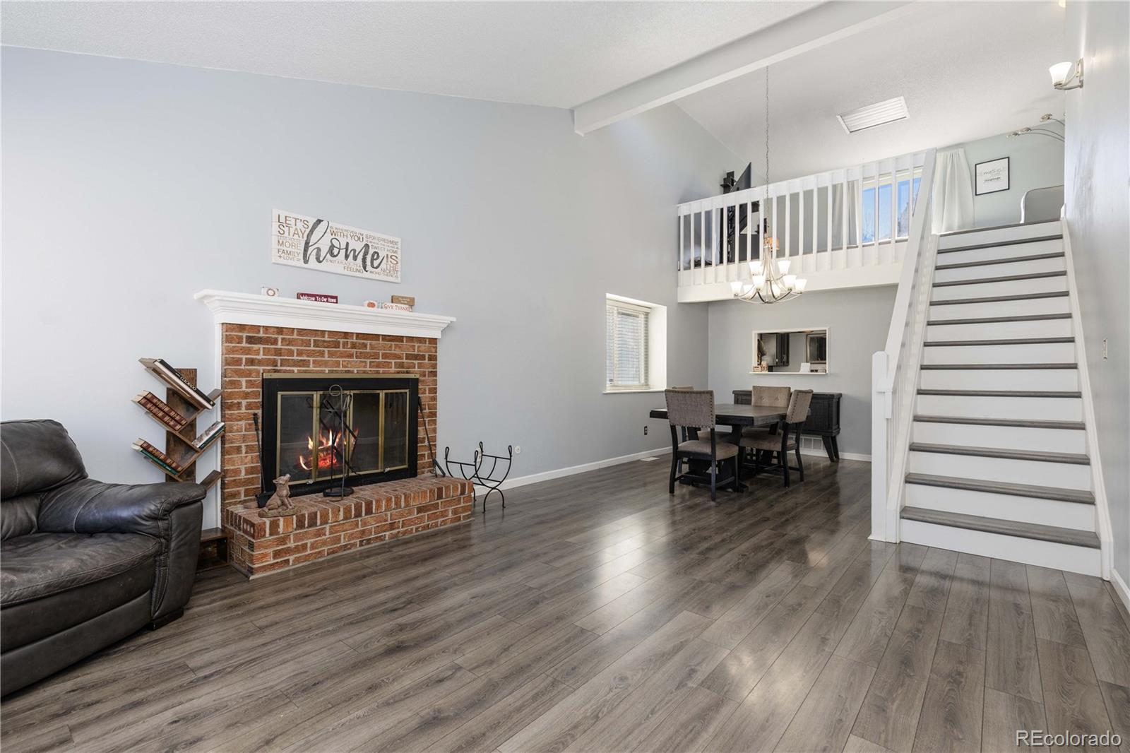 MLS Image #2 for 5657 s oak street,littleton, Colorado