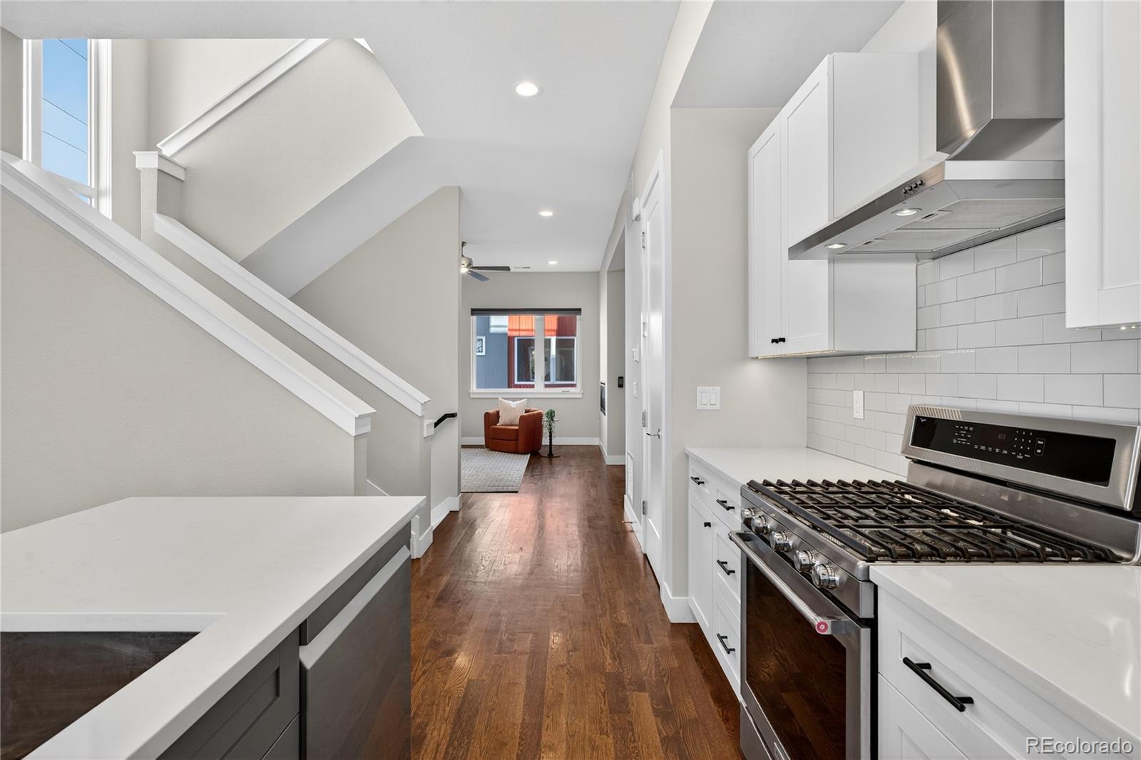 MLS Image #13 for 925  inca street,denver, Colorado