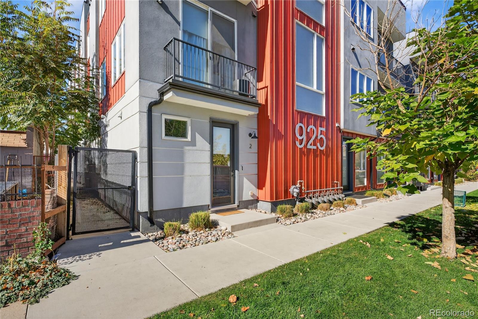 MLS Image #3 for 925  inca street,denver, Colorado