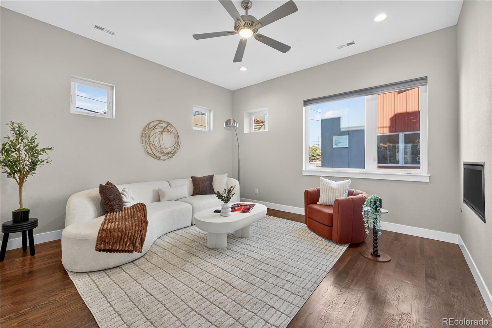 MLS Image #9 for 925  inca street,denver, Colorado