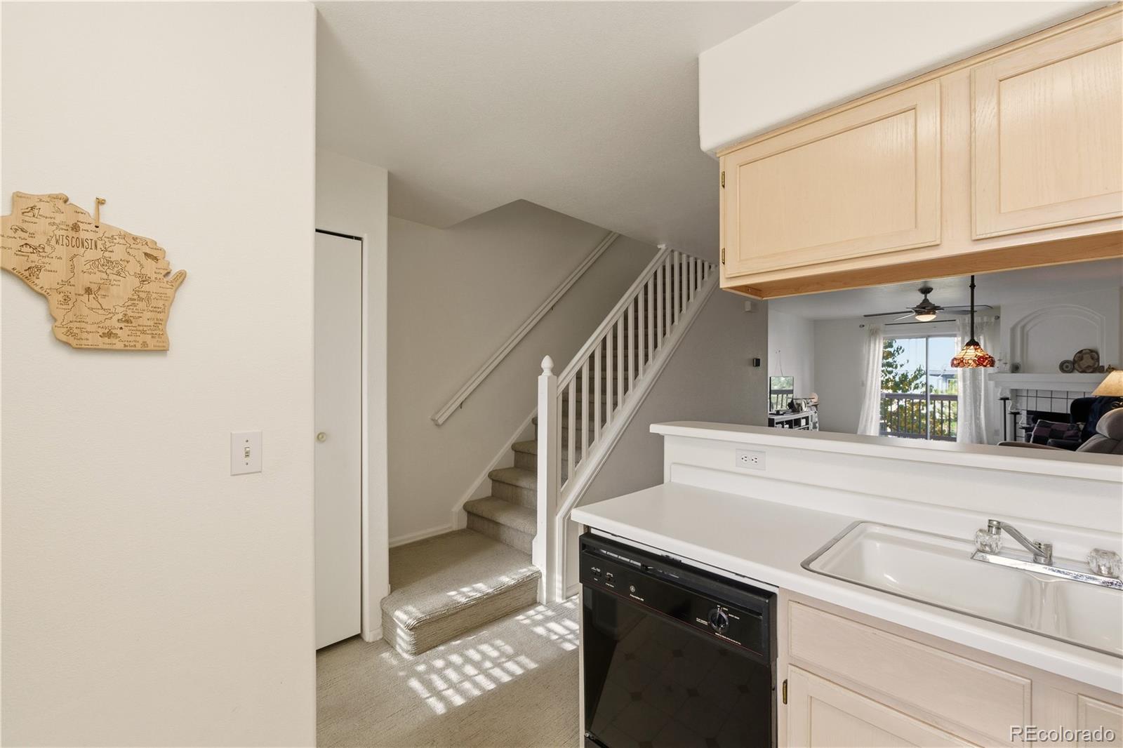 MLS Image #10 for 11931 e tennessee avenue,aurora, Colorado