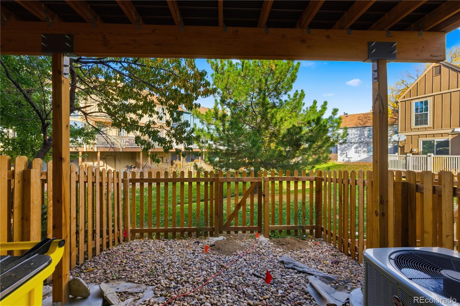 MLS Image #20 for 11931 e tennessee avenue,aurora, Colorado