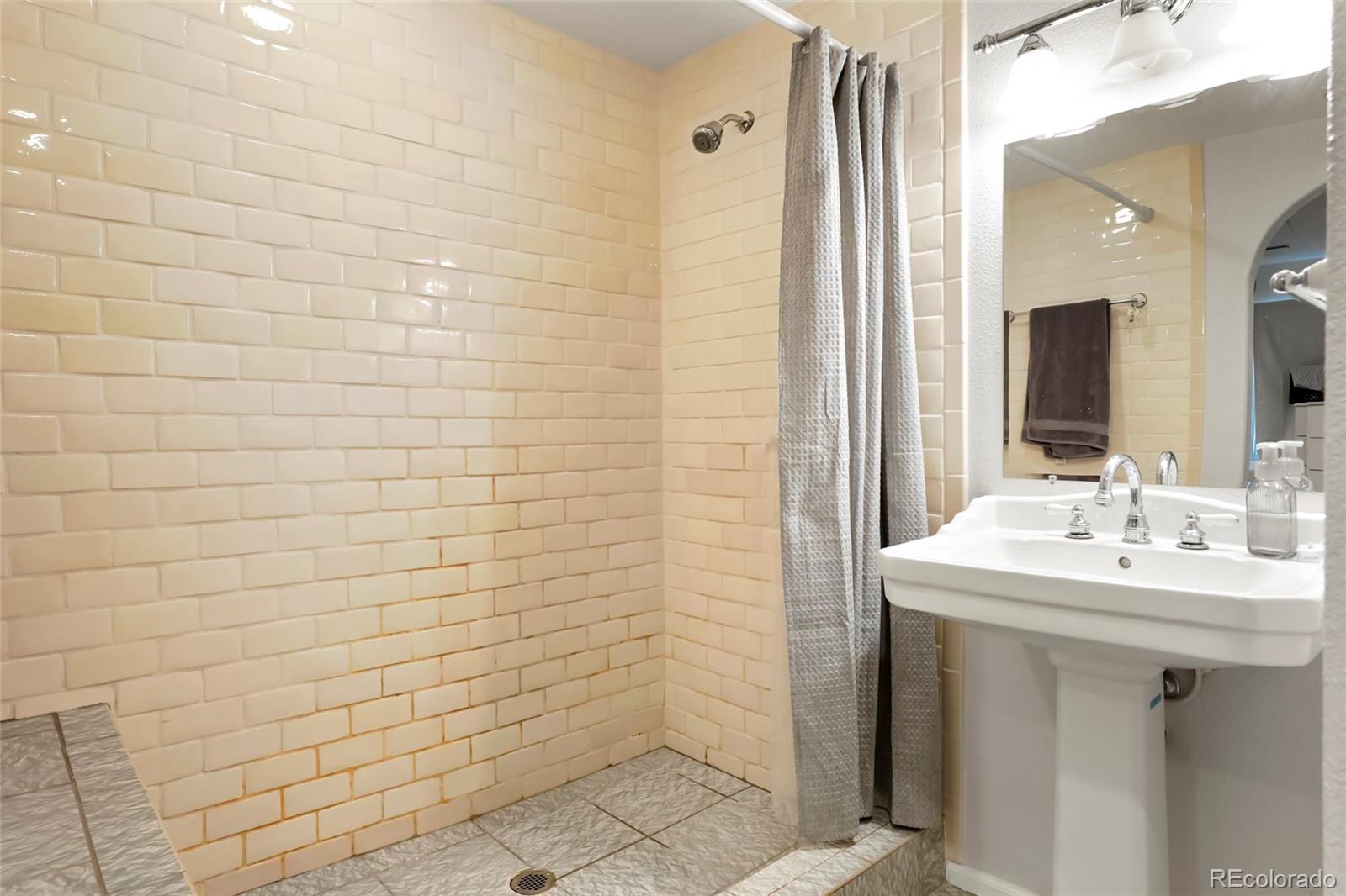 MLS Image #29 for 6511 w alamo drive,littleton, Colorado