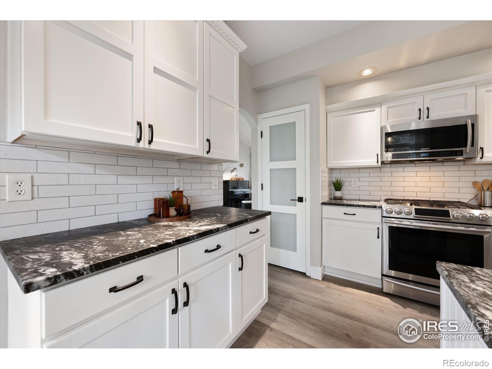 MLS Image #14 for 631  sandreed court,fort collins, Colorado
