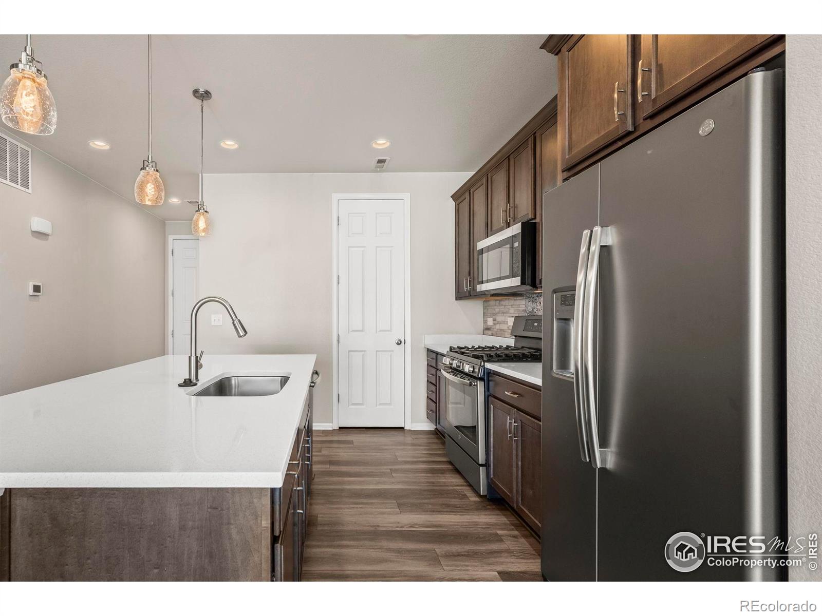 MLS Image #3 for 5512  bexley drive,windsor, Colorado