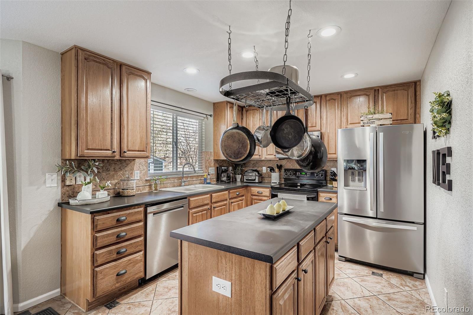 MLS Image #6 for 14928  clayton street,thornton, Colorado