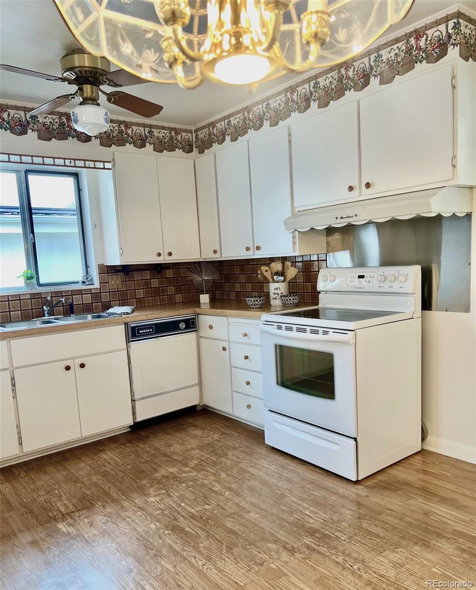 MLS Image #4 for 6900  ruth way,denver, Colorado