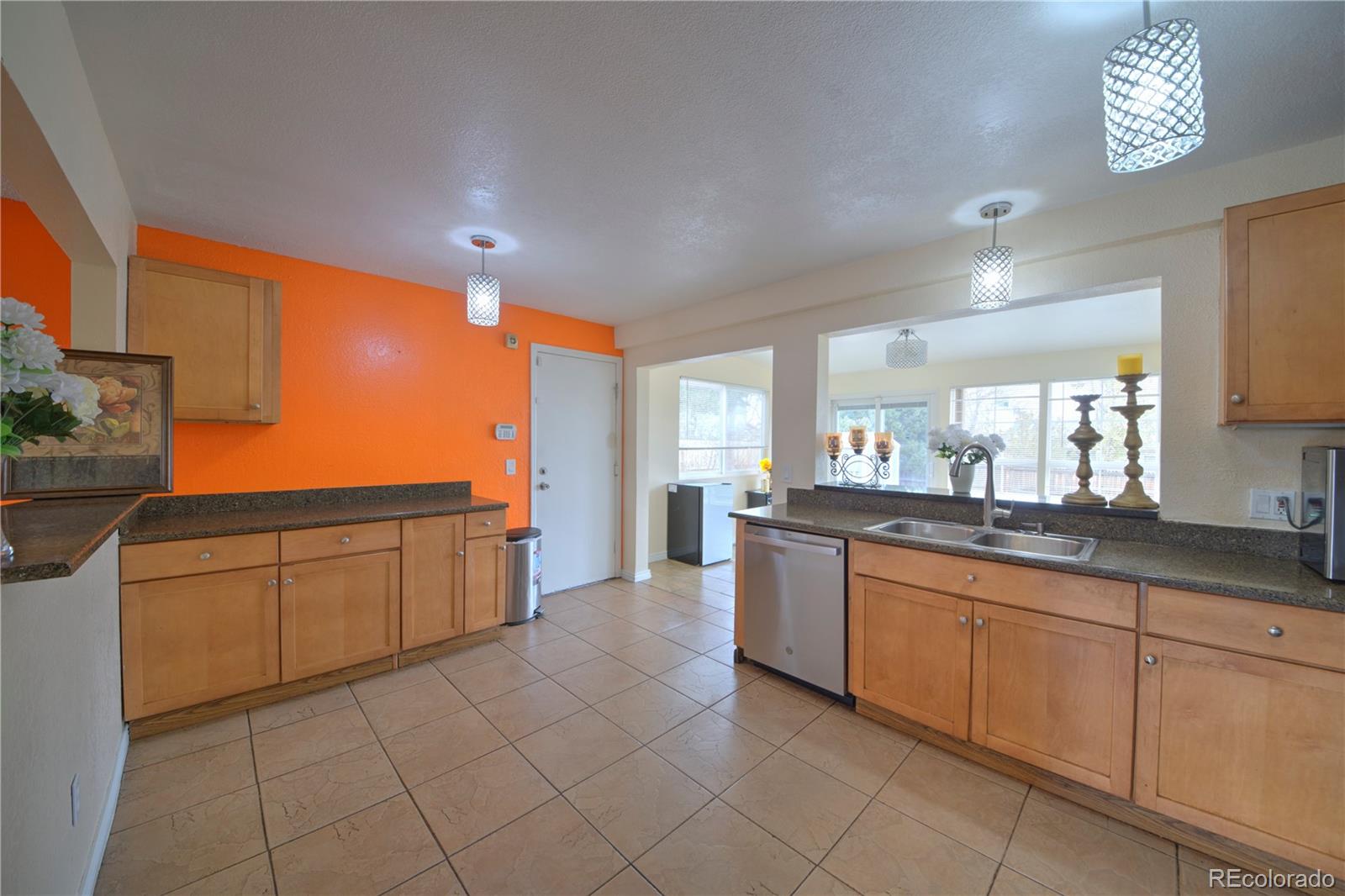 MLS Image #3 for 17871 e wyoming place,aurora, Colorado