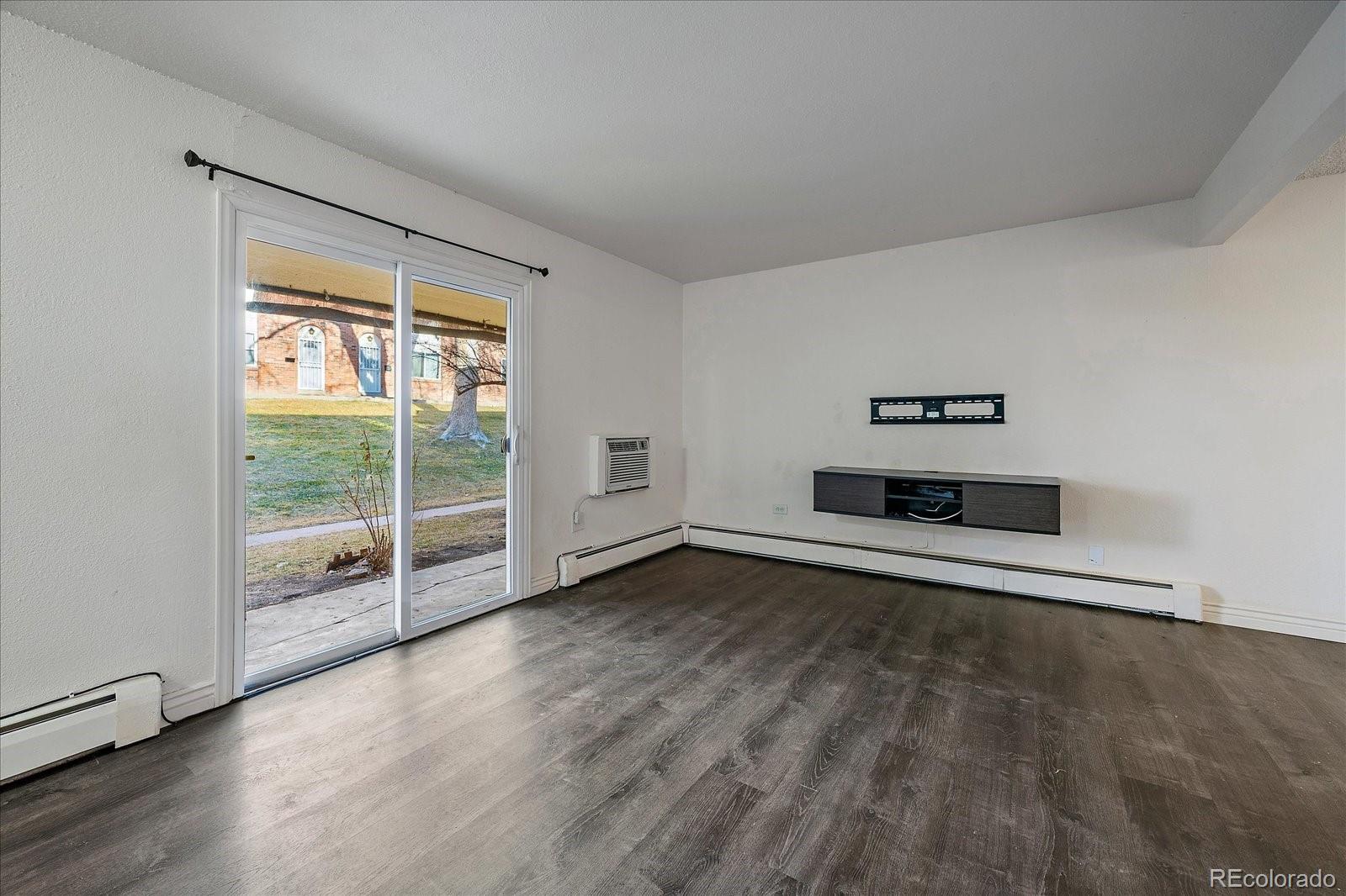 MLS Image #5 for 4569 s lowell boulevard b,denver, Colorado