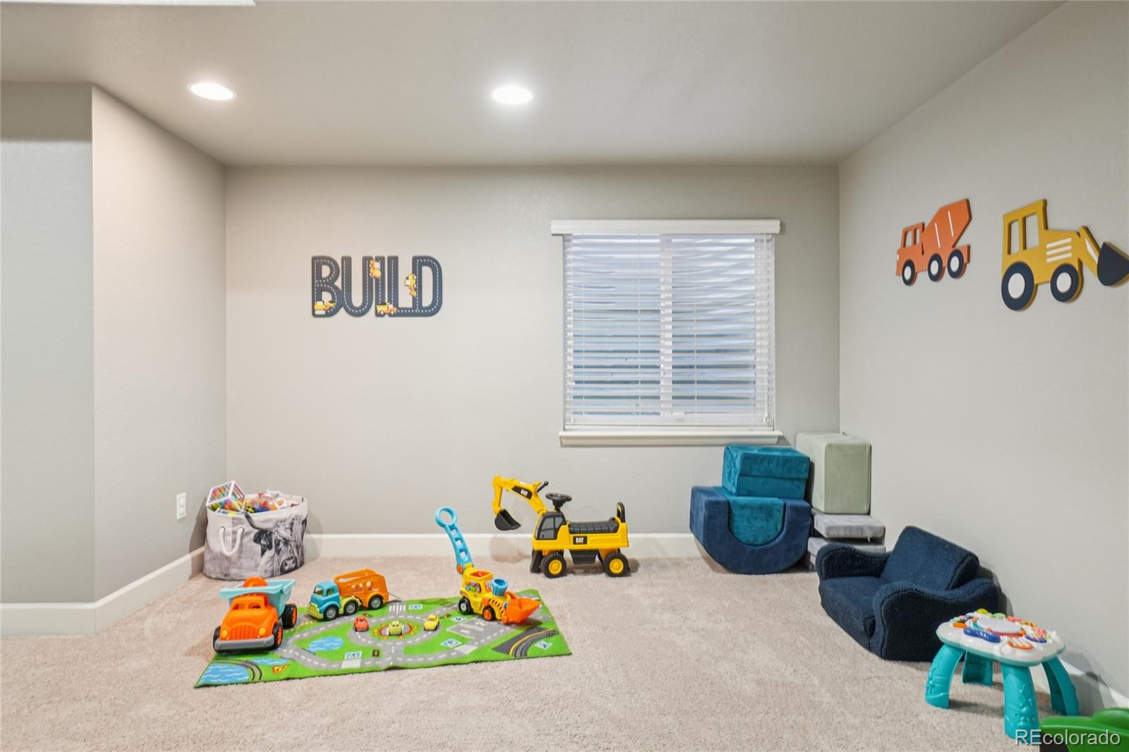MLS Image #27 for 637  gamble oak street,brighton, Colorado