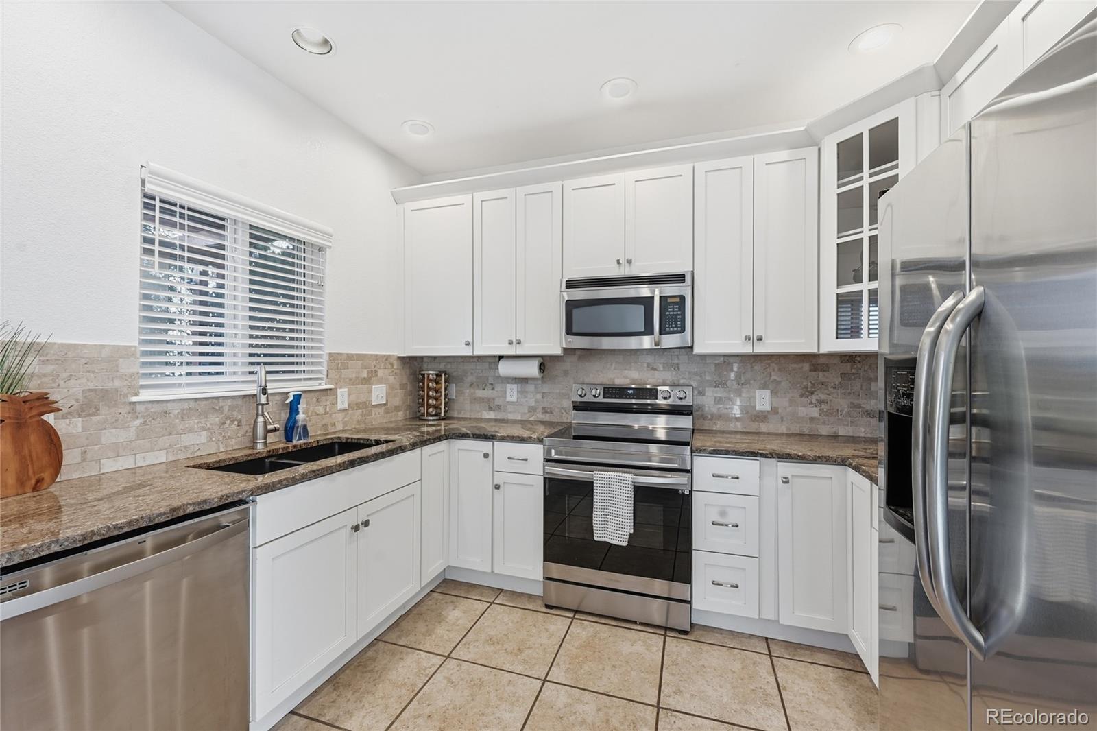 MLS Image #4 for 8846  pochard street,littleton, Colorado