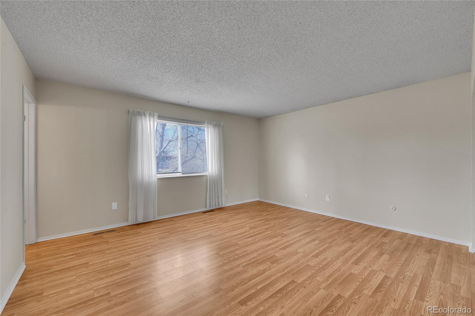 MLS Image #17 for 7165 s syracuse court,centennial, Colorado