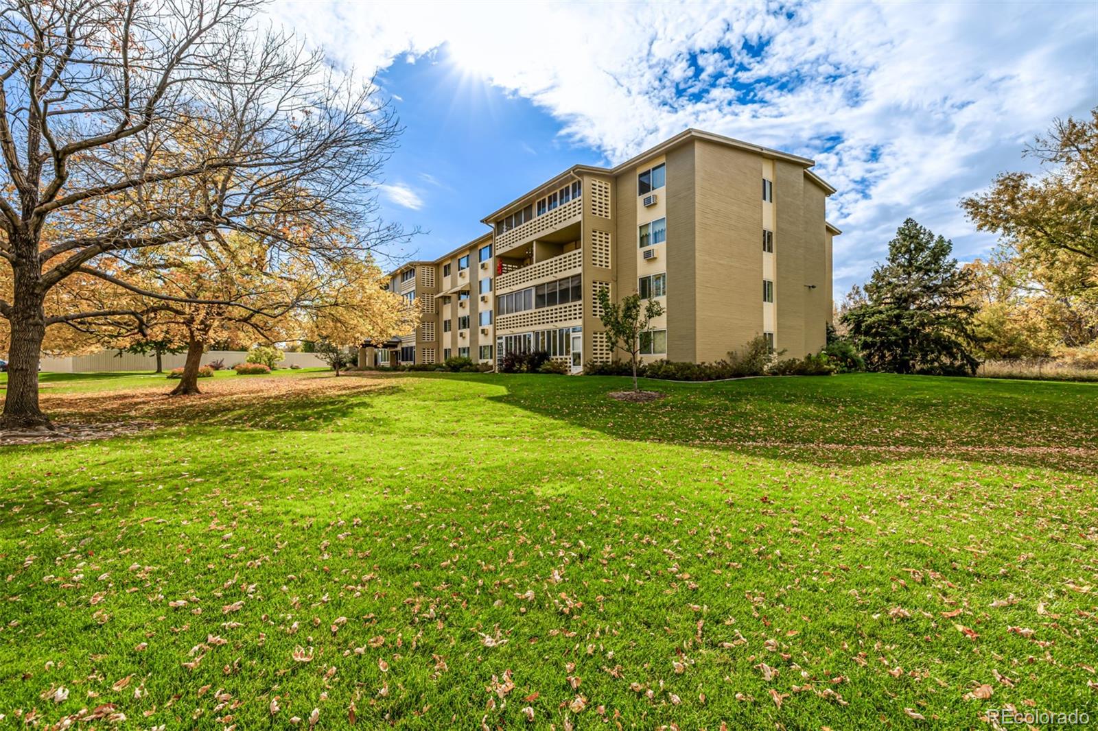 MLS Image #0 for 635 s alton way 2b,denver, Colorado