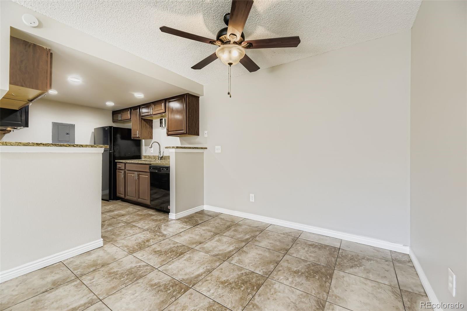 MLS Image #8 for 18105 e ohio avenue 204,aurora, Colorado