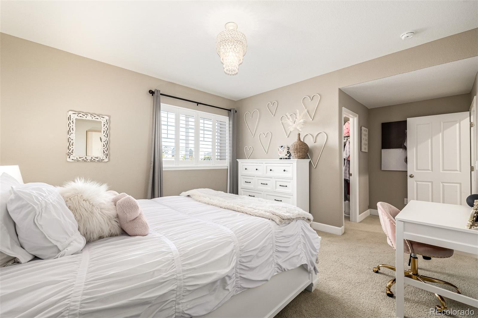 MLS Image #38 for 27675 e moraine drive,aurora, Colorado