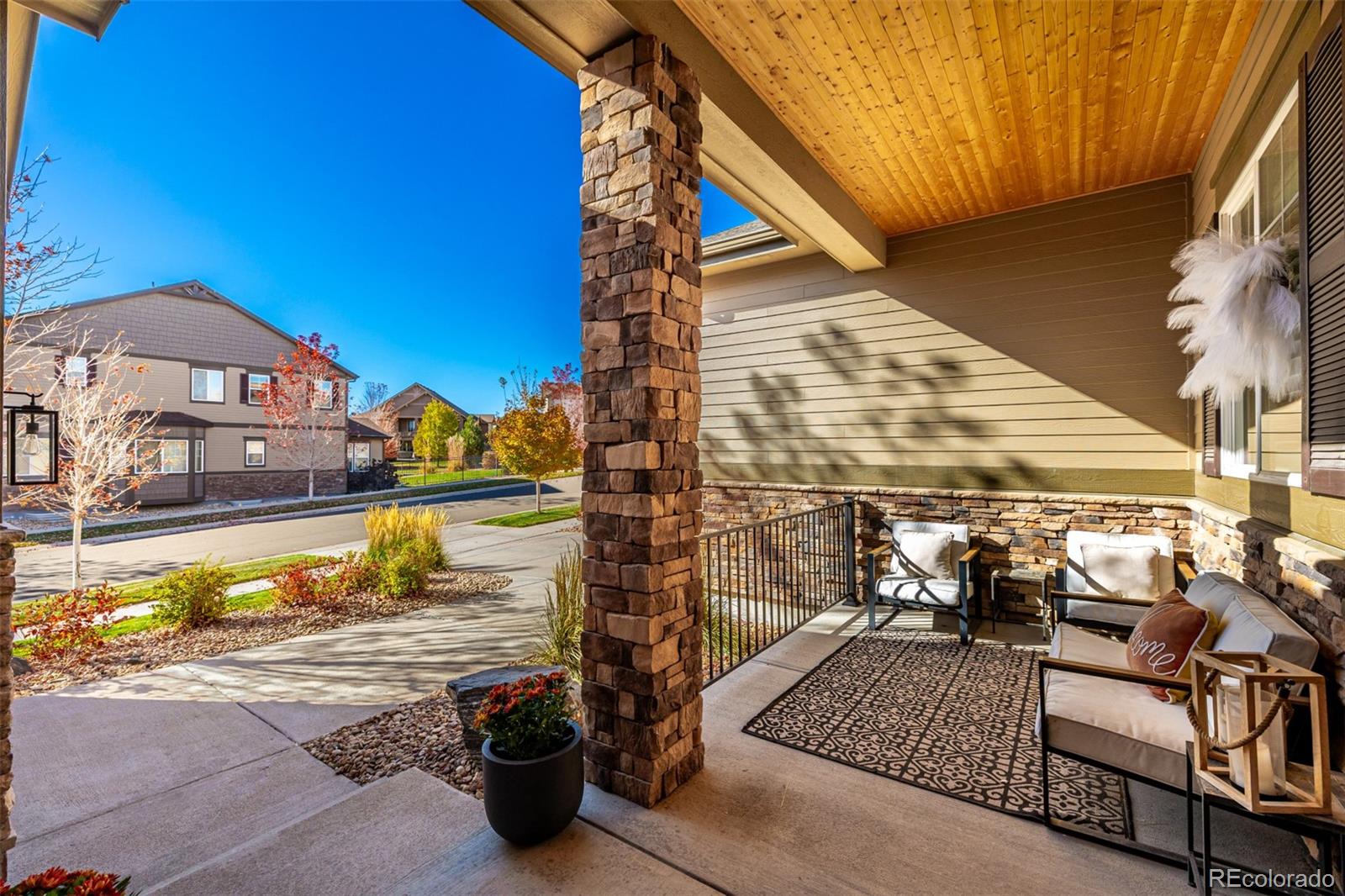 MLS Image #4 for 27675 e moraine drive,aurora, Colorado