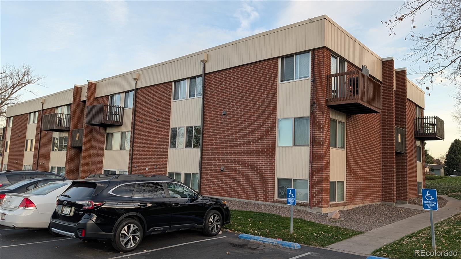 MLS Image #2 for 3633 s sheridan boulevard 7,denver, Colorado