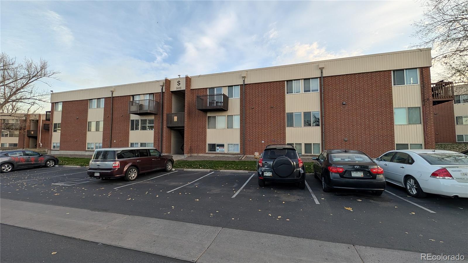 MLS Image #3 for 3633 s sheridan boulevard 7,denver, Colorado
