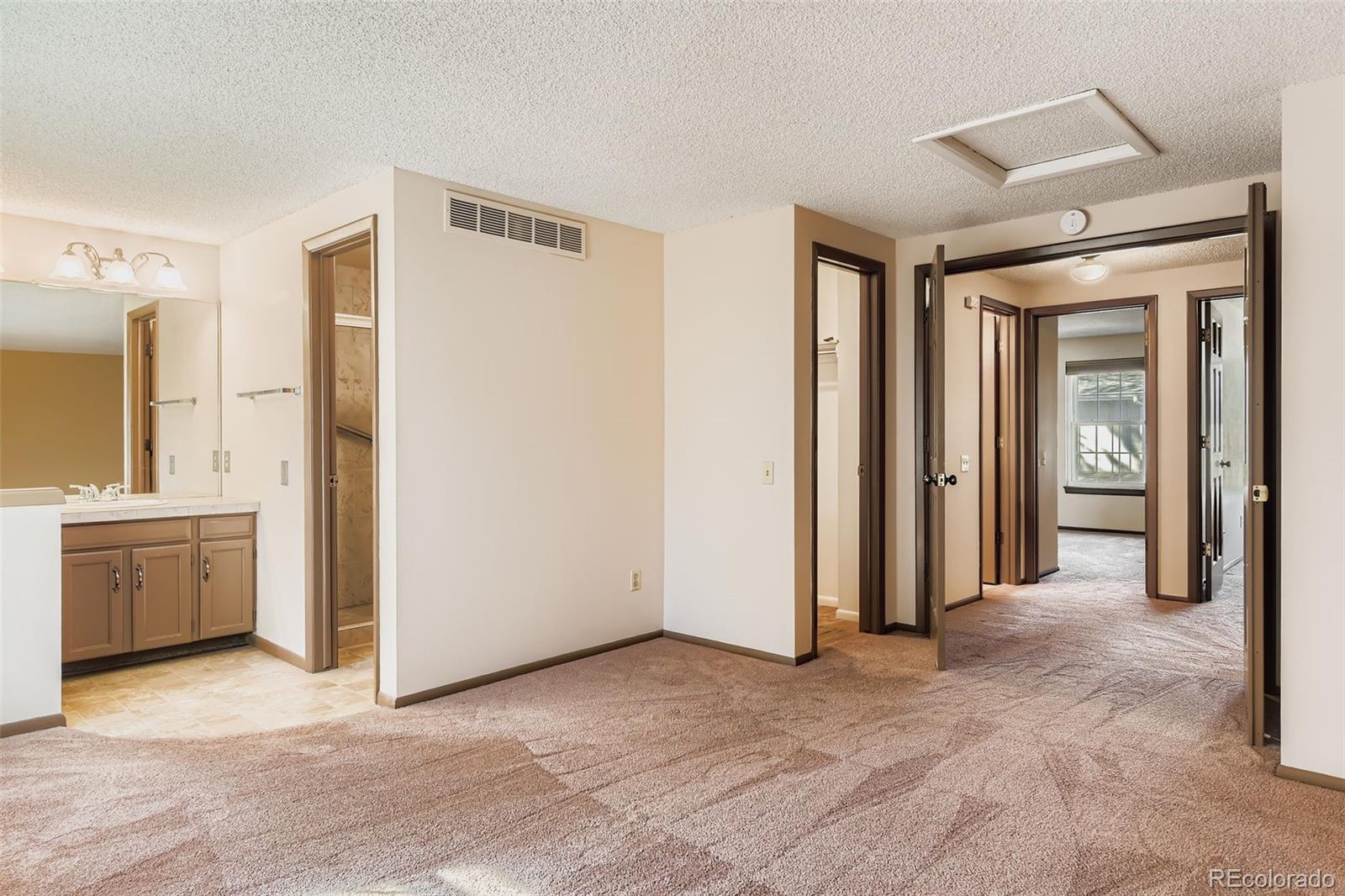 MLS Image #13 for 2743 w long drive,littleton, Colorado