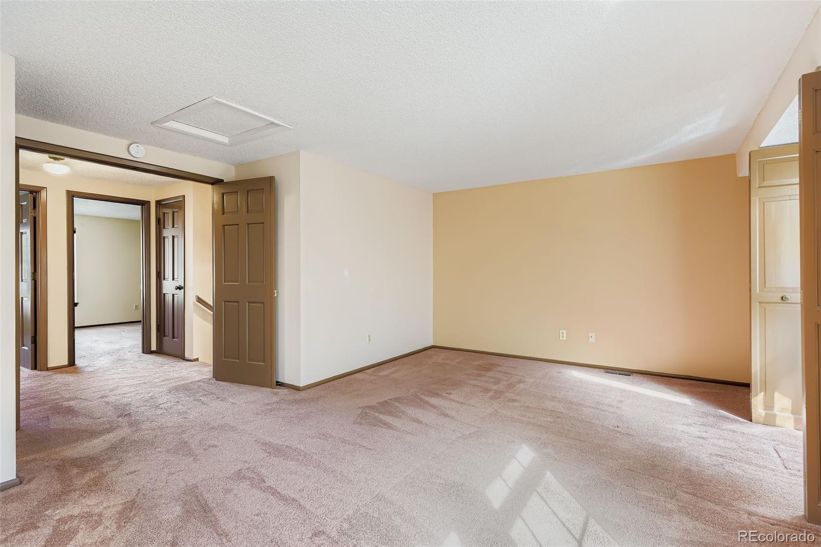 MLS Image #14 for 2743 w long drive,littleton, Colorado