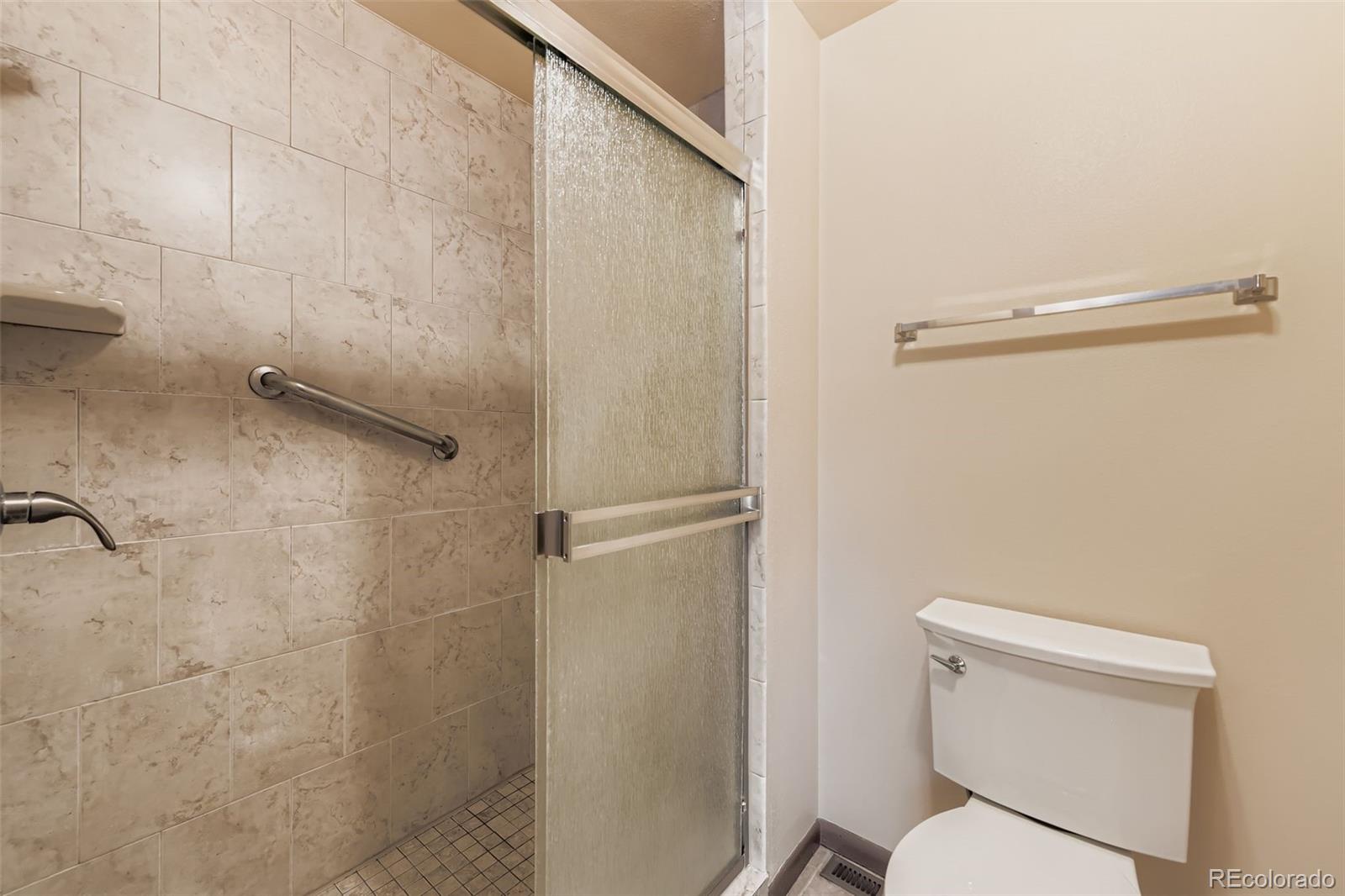MLS Image #18 for 2743 w long drive,littleton, Colorado