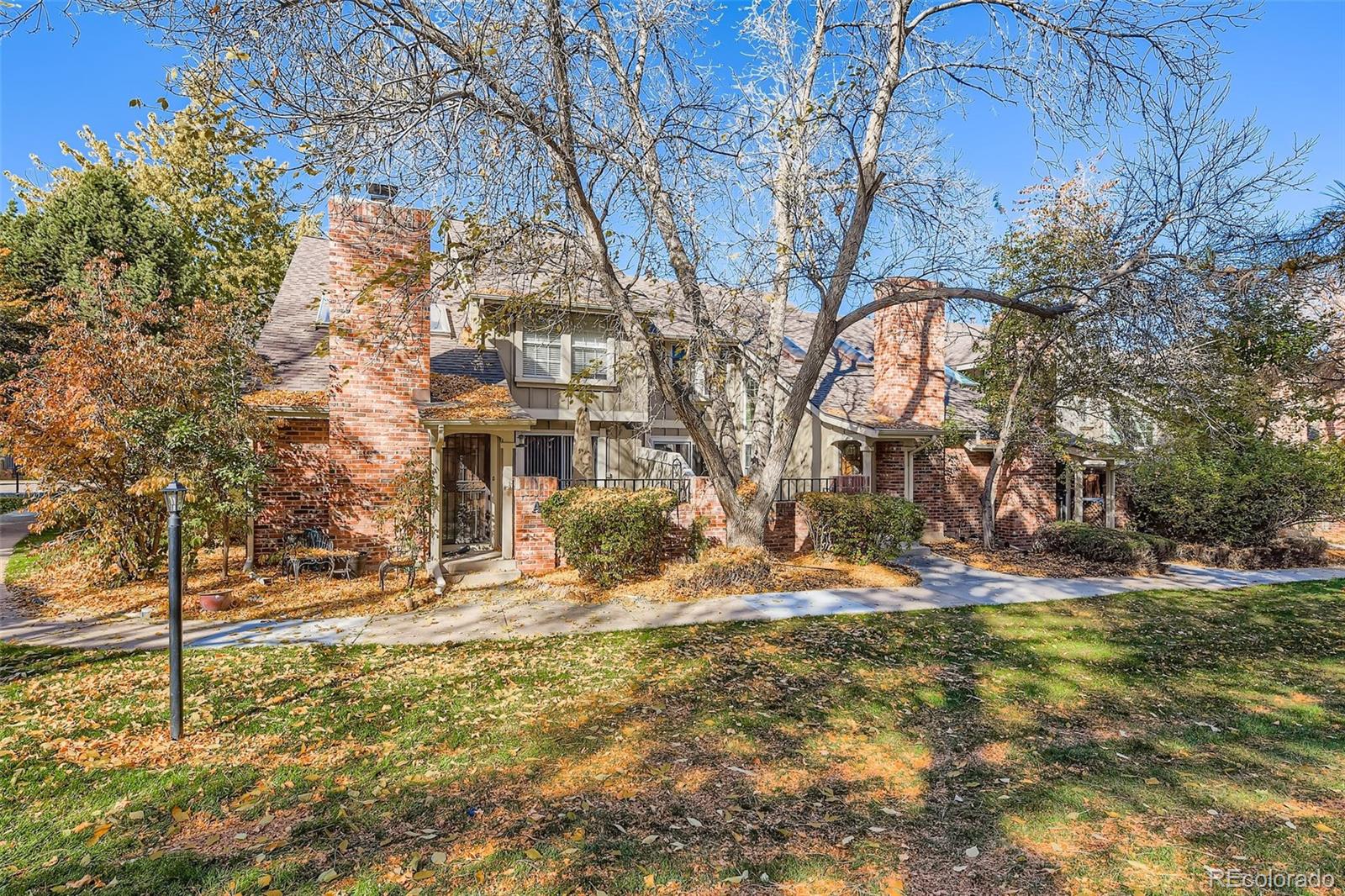 MLS Image #2 for 2743 w long drive,littleton, Colorado