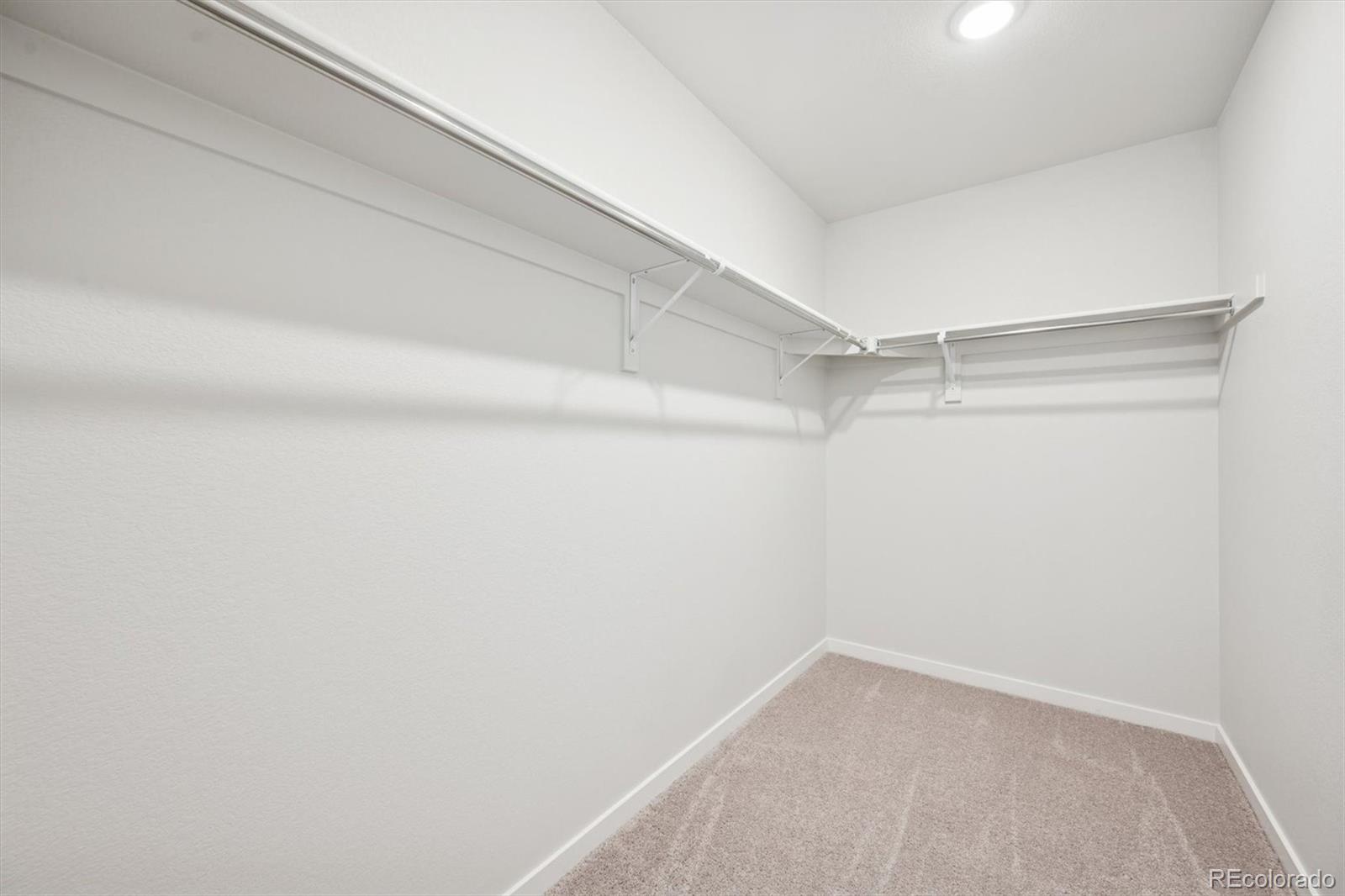 MLS Image #12 for 22696 e 47th place,aurora, Colorado