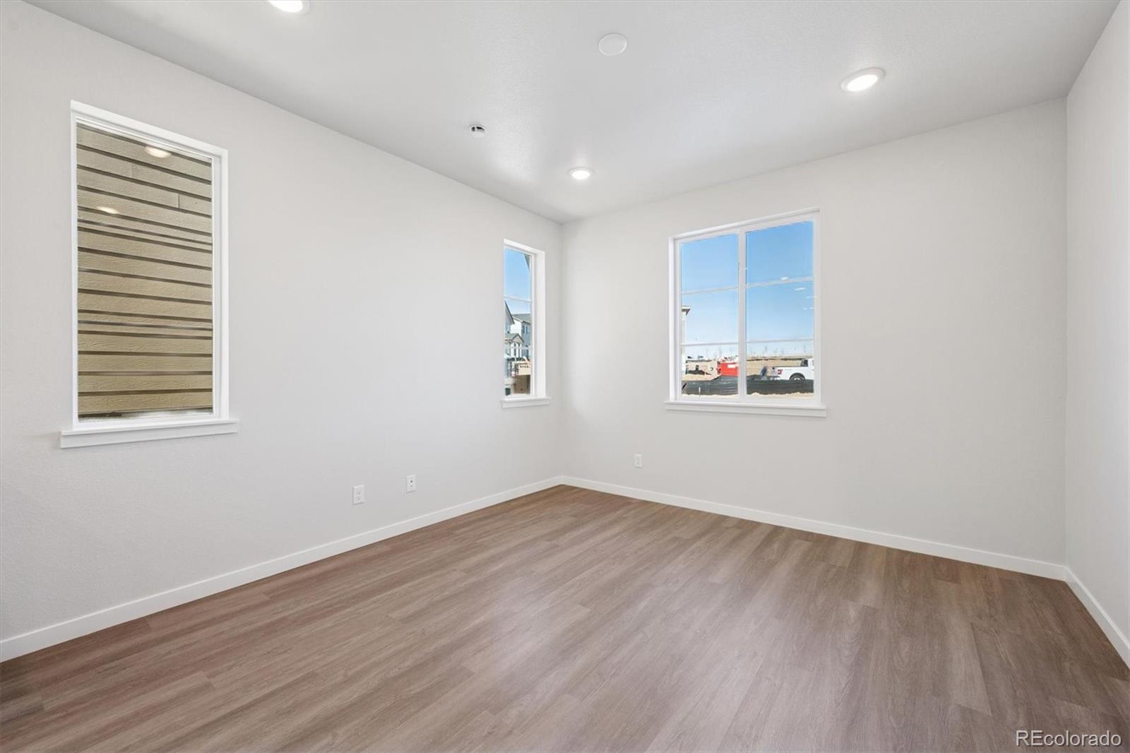 MLS Image #8 for 22696 e 47th place,aurora, Colorado